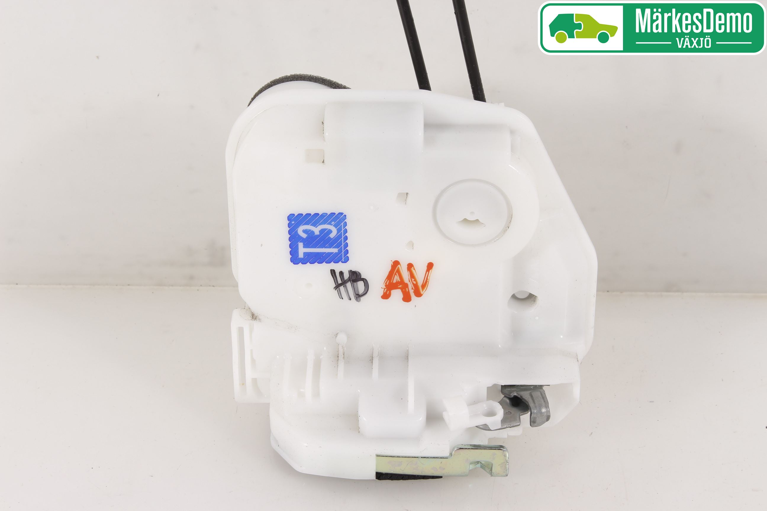 Mitsubishi OUTLANDER 13-21 Låskista-Dörrlås