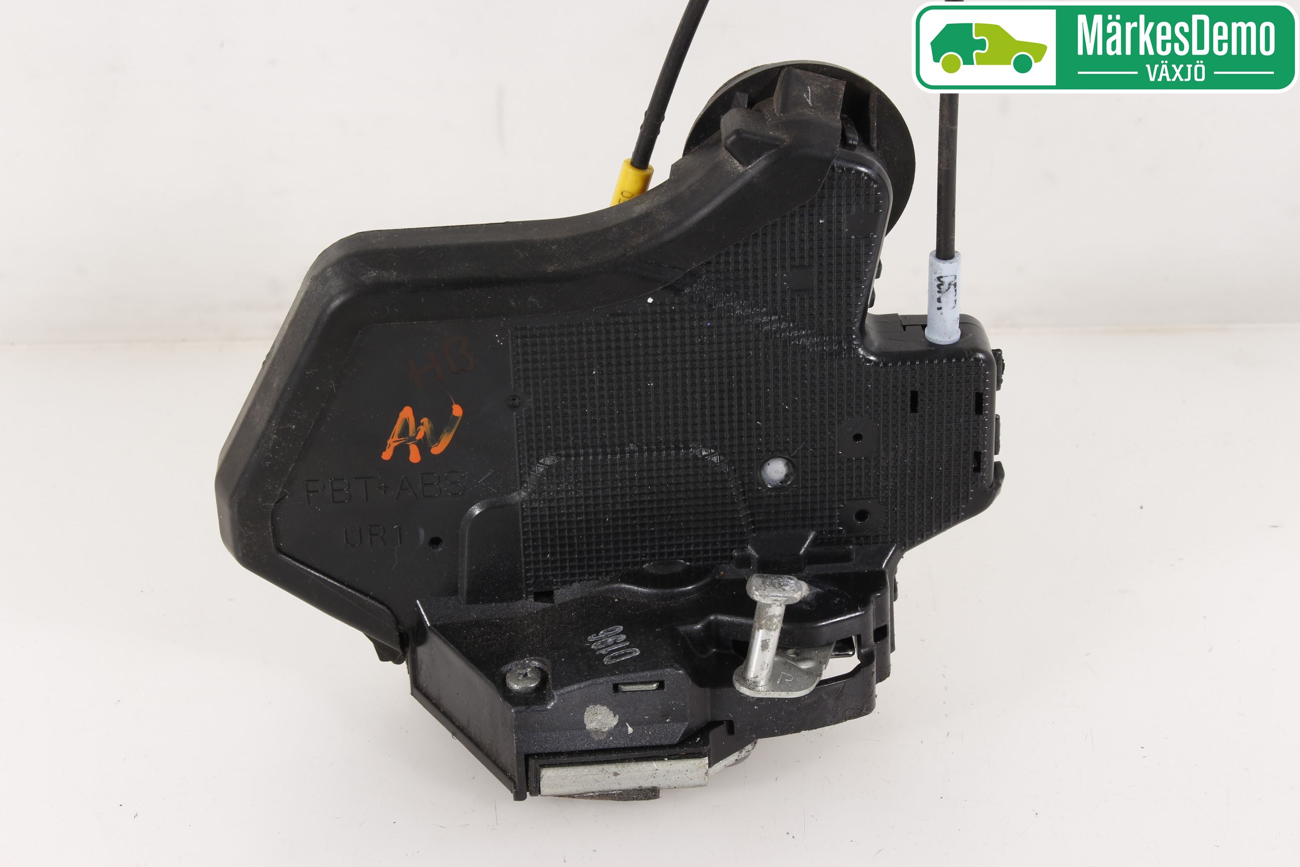 Toyota COROLLA 02-07 Låskista-Dörrlås