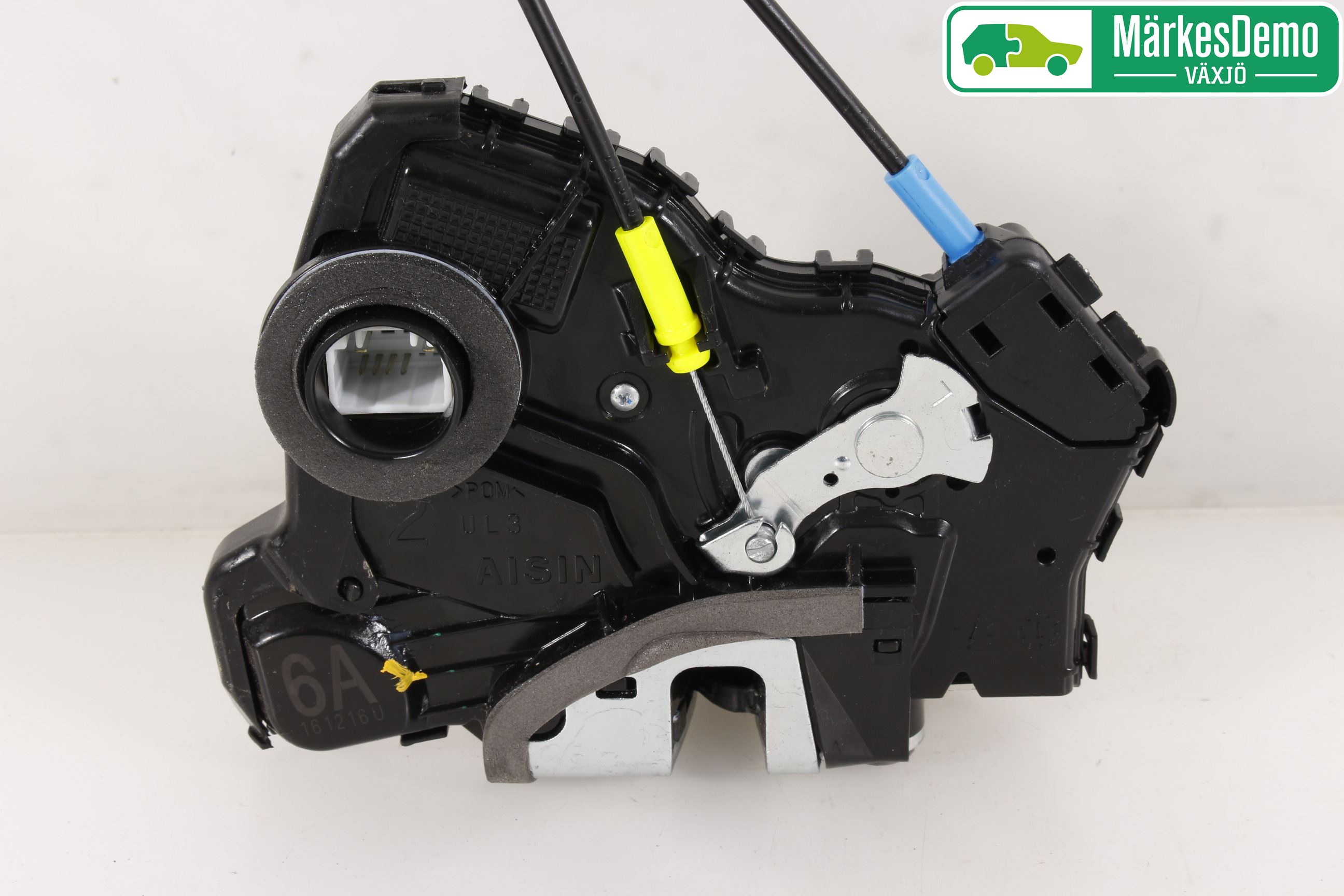 Toyota AURIS 13-19 Låskista-Dörrlås