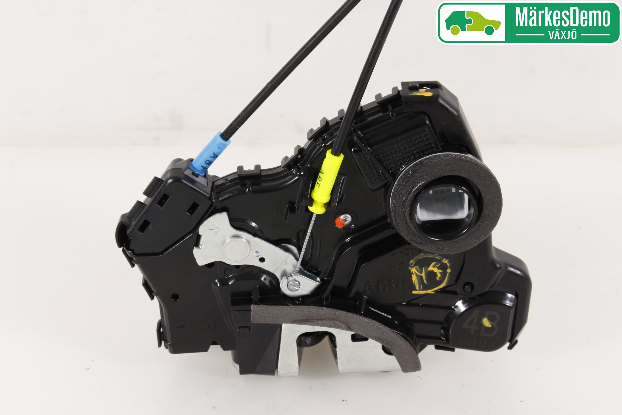 Toyota AURIS 13-19 Låskista-Dörrlås