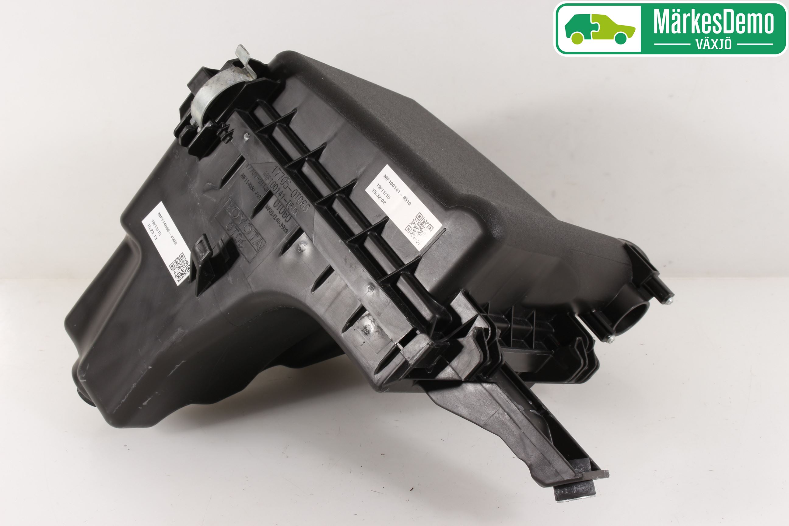 Toyota AURIS 13-19 Luftrenare