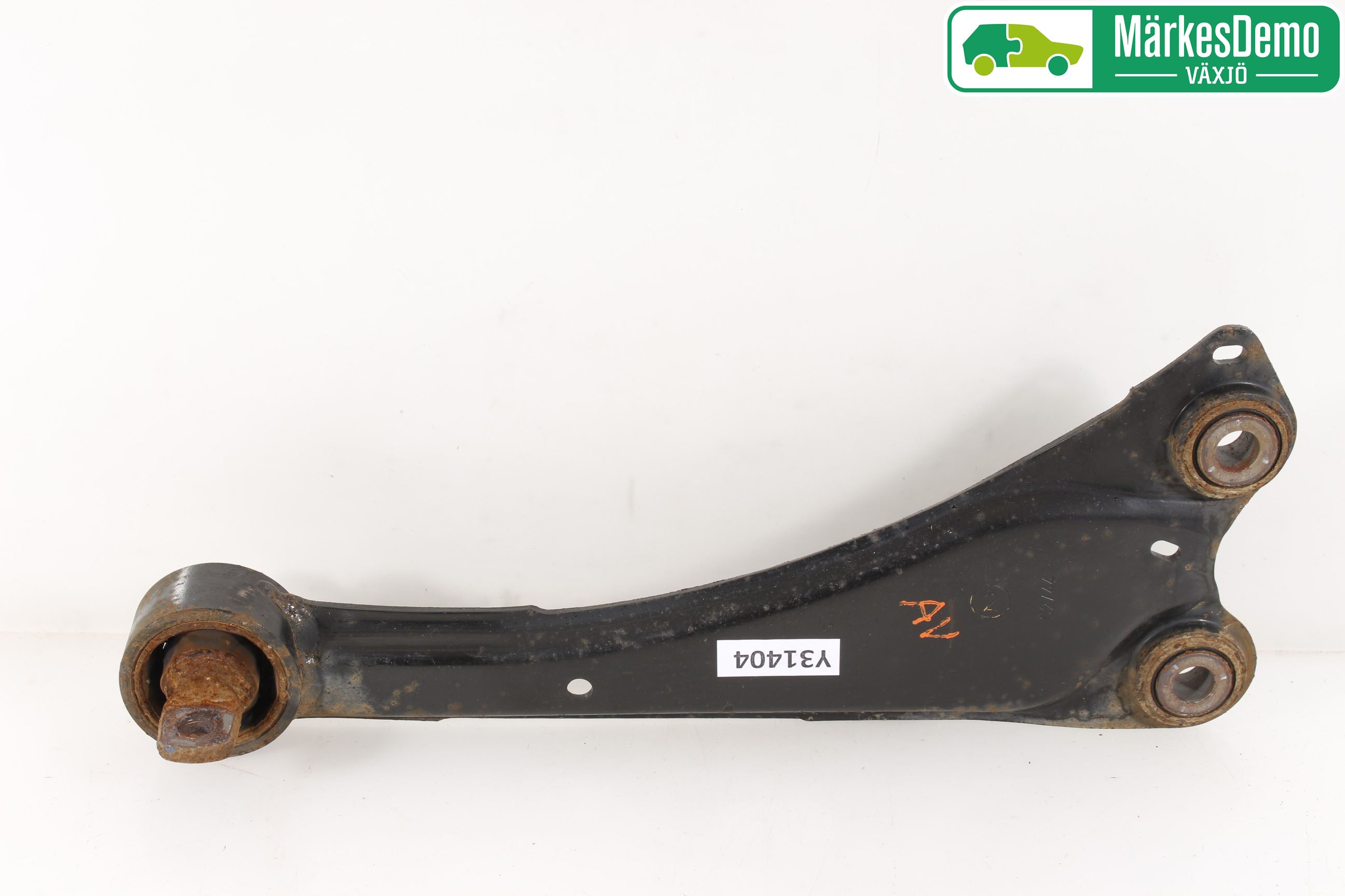 Toyota AURIS 13-19 Bärarm Bak Vänster