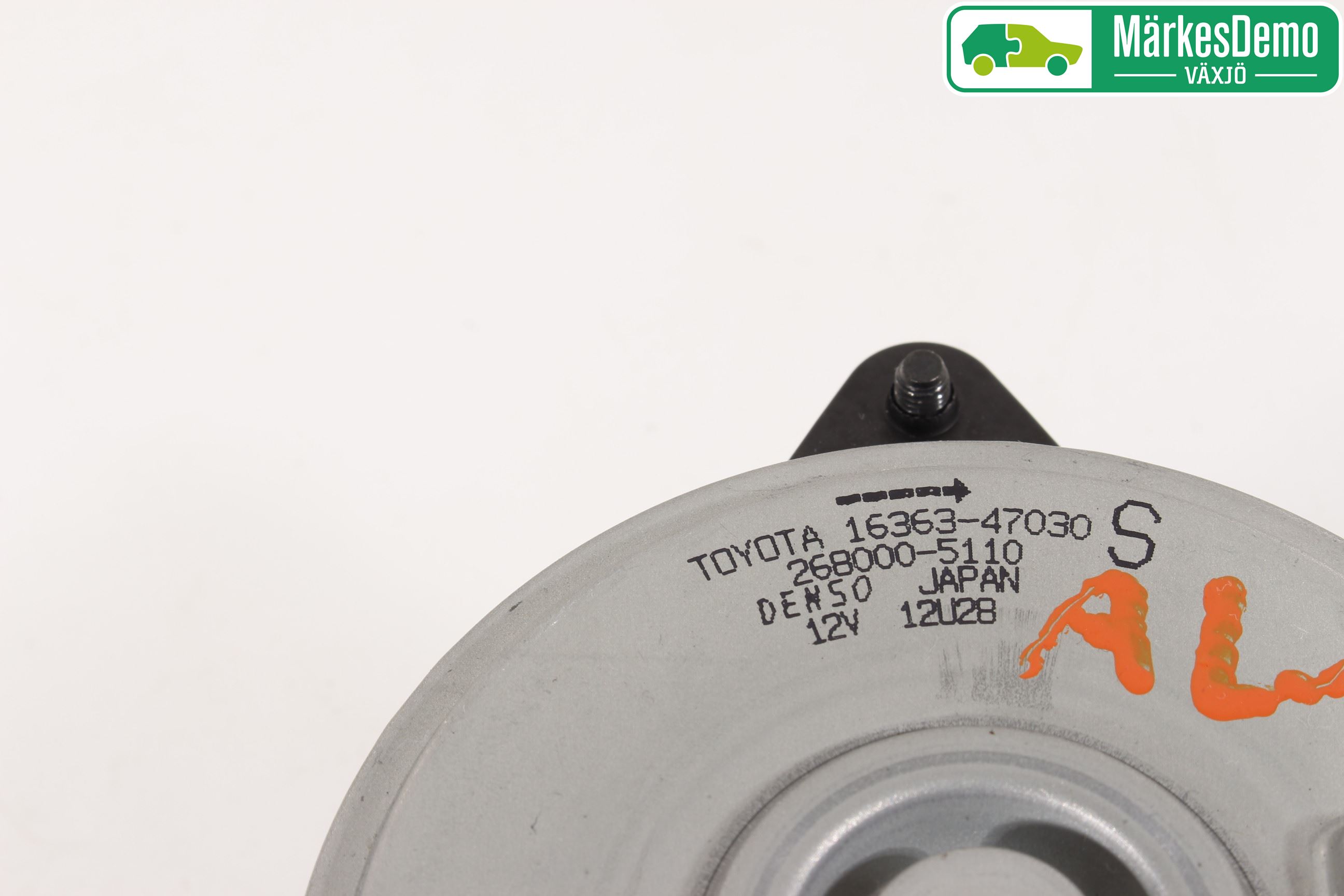 Toyota AURIS 13-19 Kylfläkt El