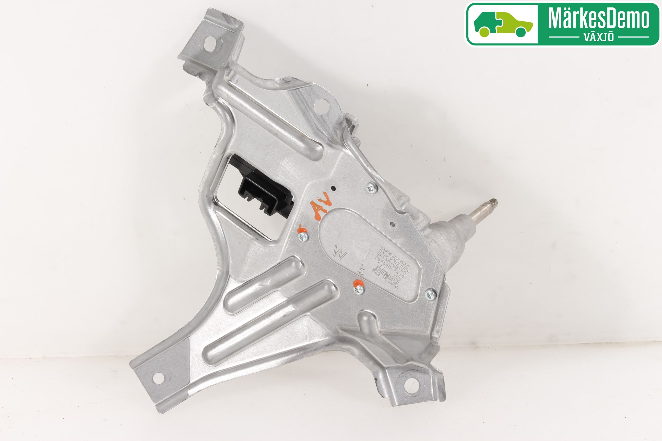 Toyota YARIS XP130 15-20 Torkarmotor Baklucka