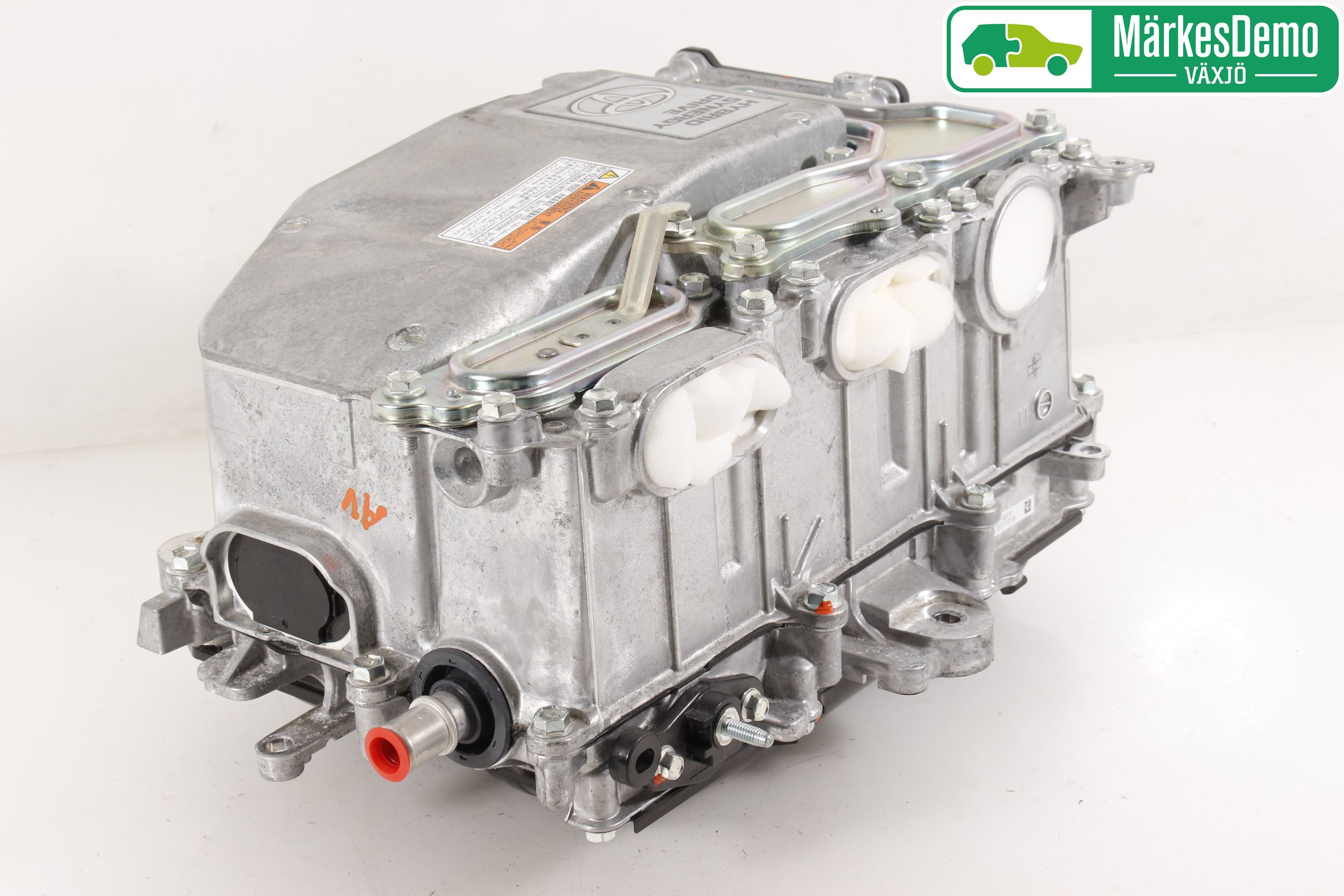 Toyota YARIS XP130 15-20 Hybridconverter