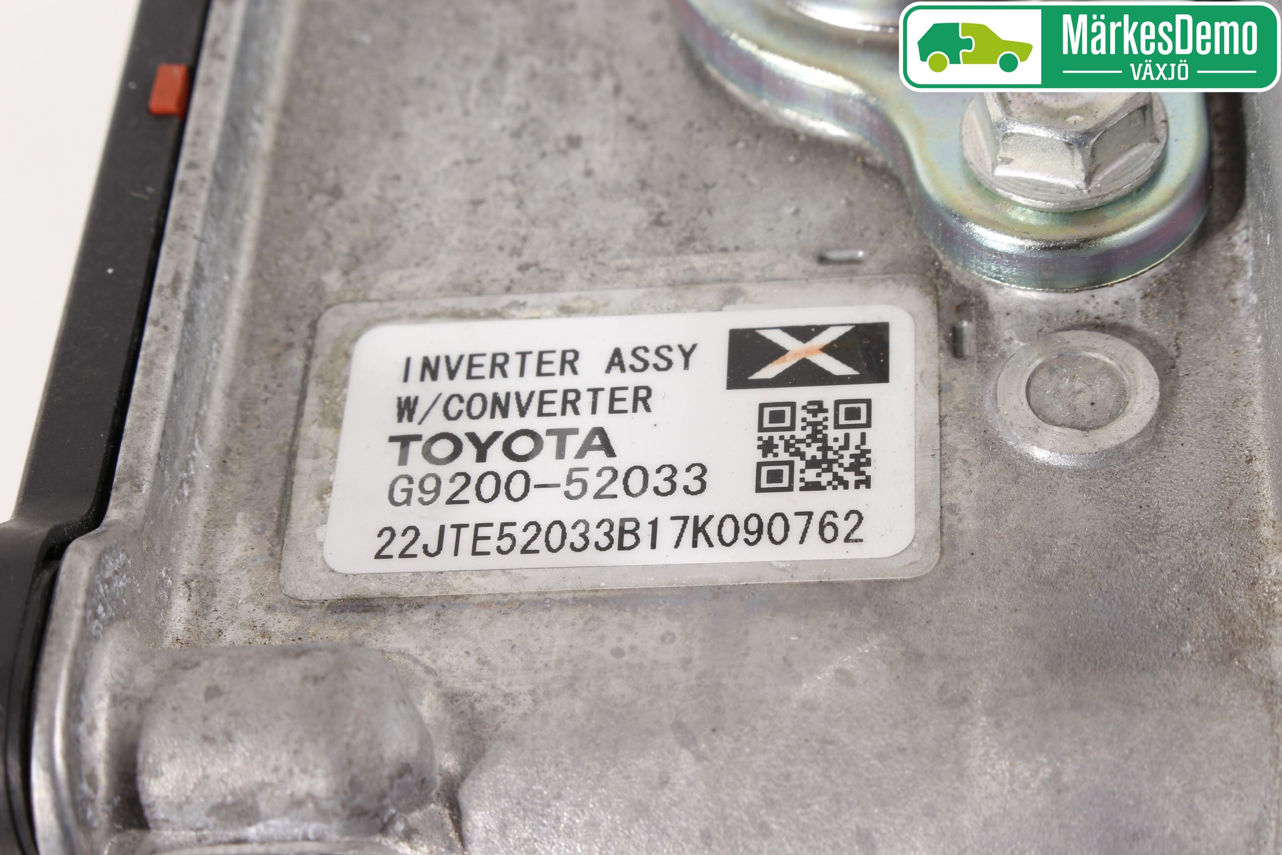 Toyota YARIS XP130 15-20 Hybridconverter