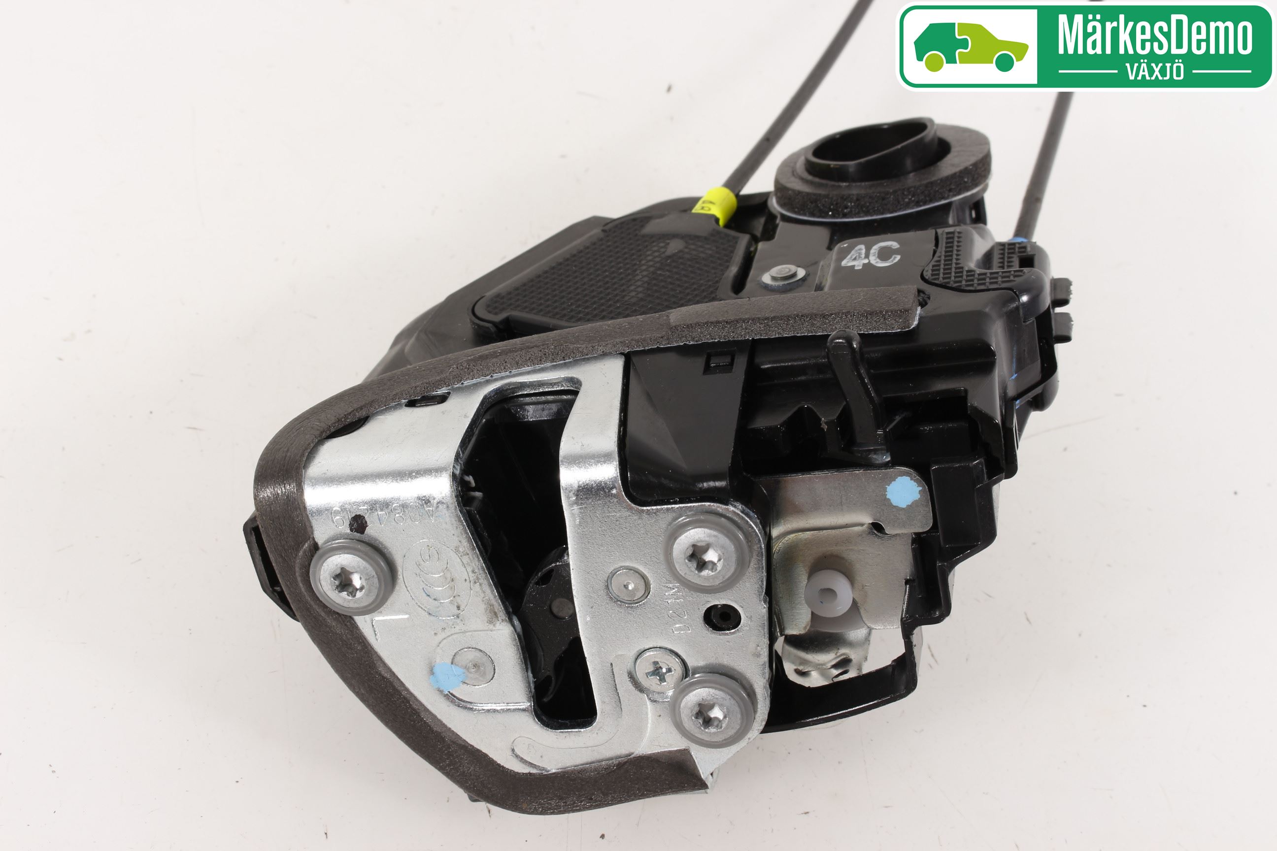 Toyota AURIS 13-19 Låskista-Dörrlås