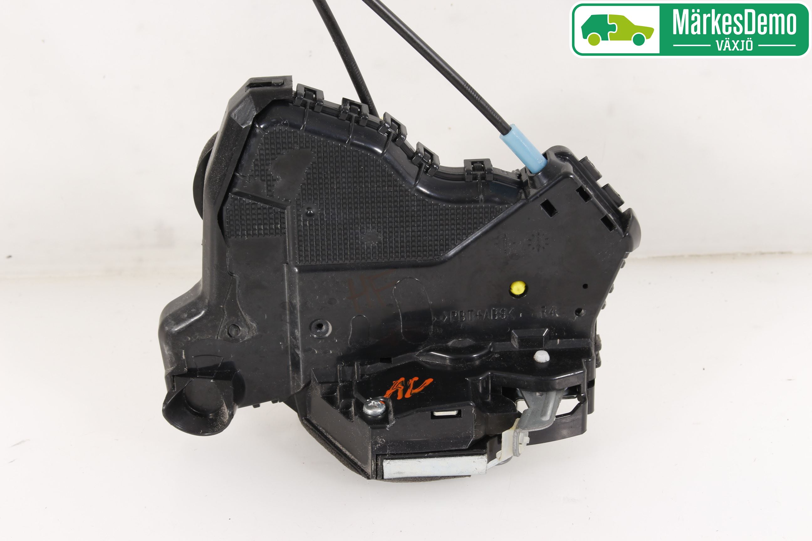 Lexus CT 200h Låskista-Dörrlås