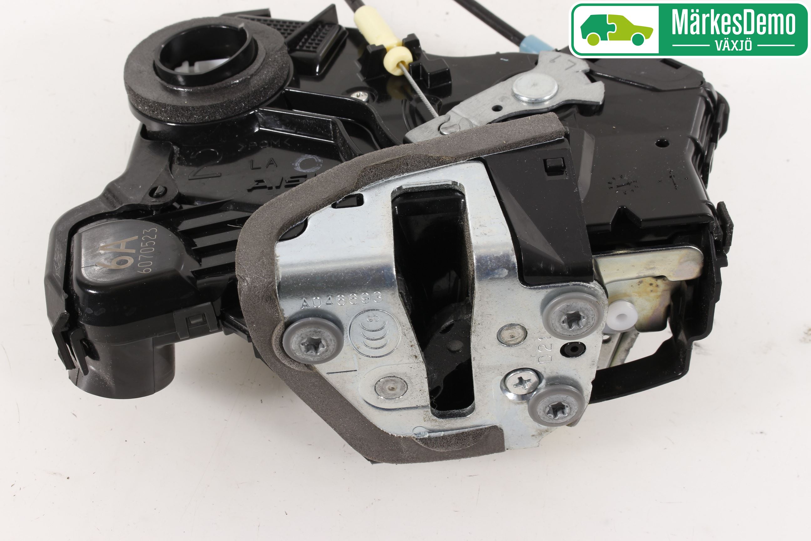 Lexus CT 200h Låskista-Dörrlås