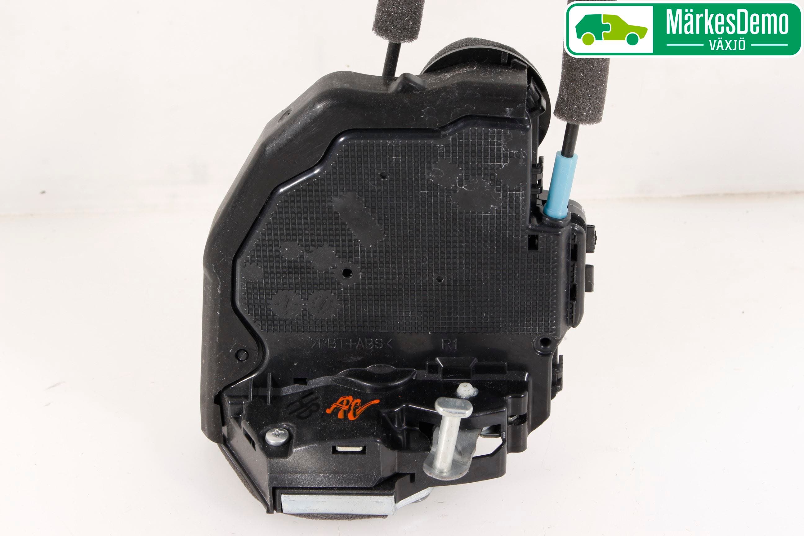 Lexus CT 200h Låskista-Dörrlås