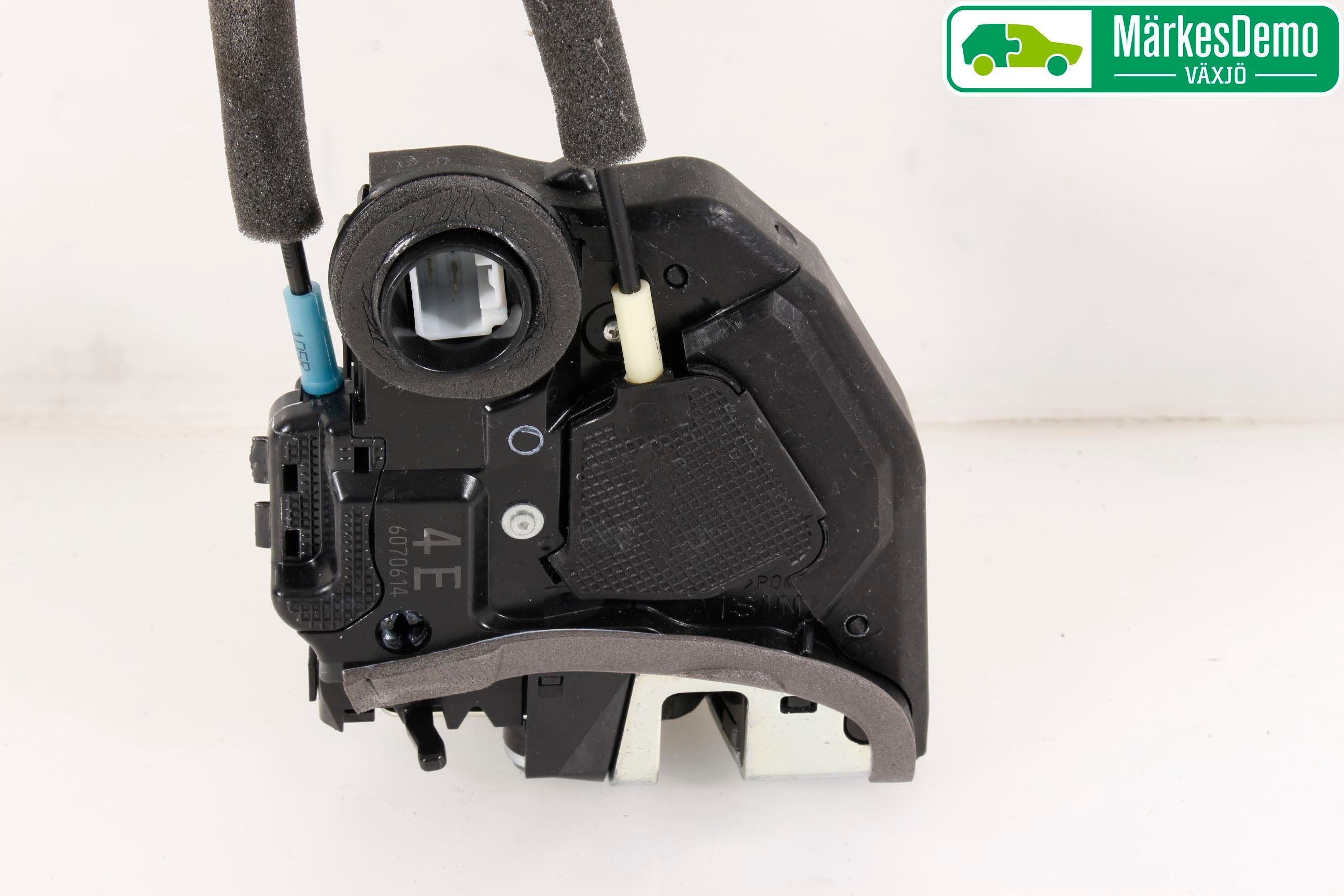 Lexus CT 200h Låskista-Dörrlås