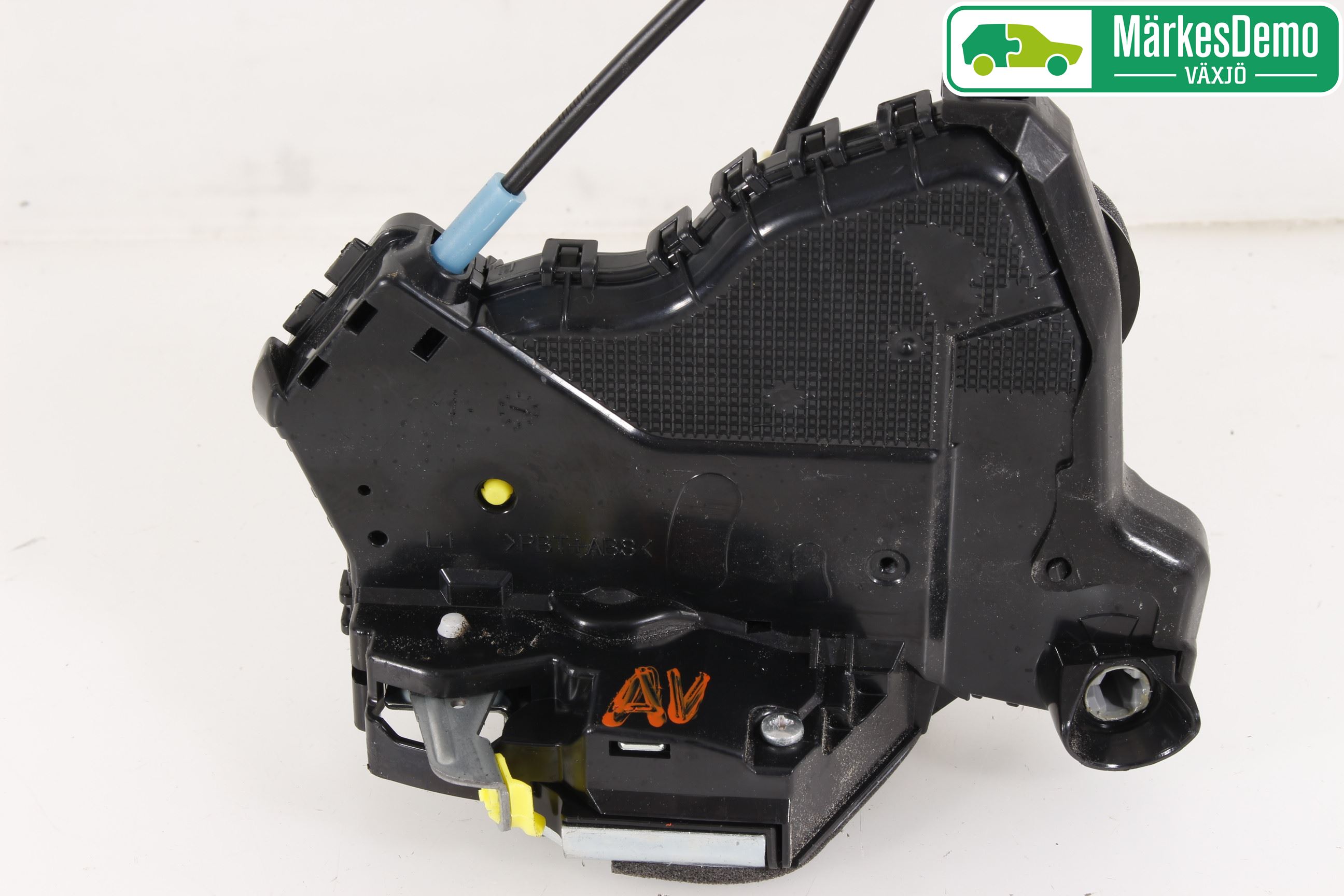 Toyota RAV4 13-18 Låskista-Dörrlås