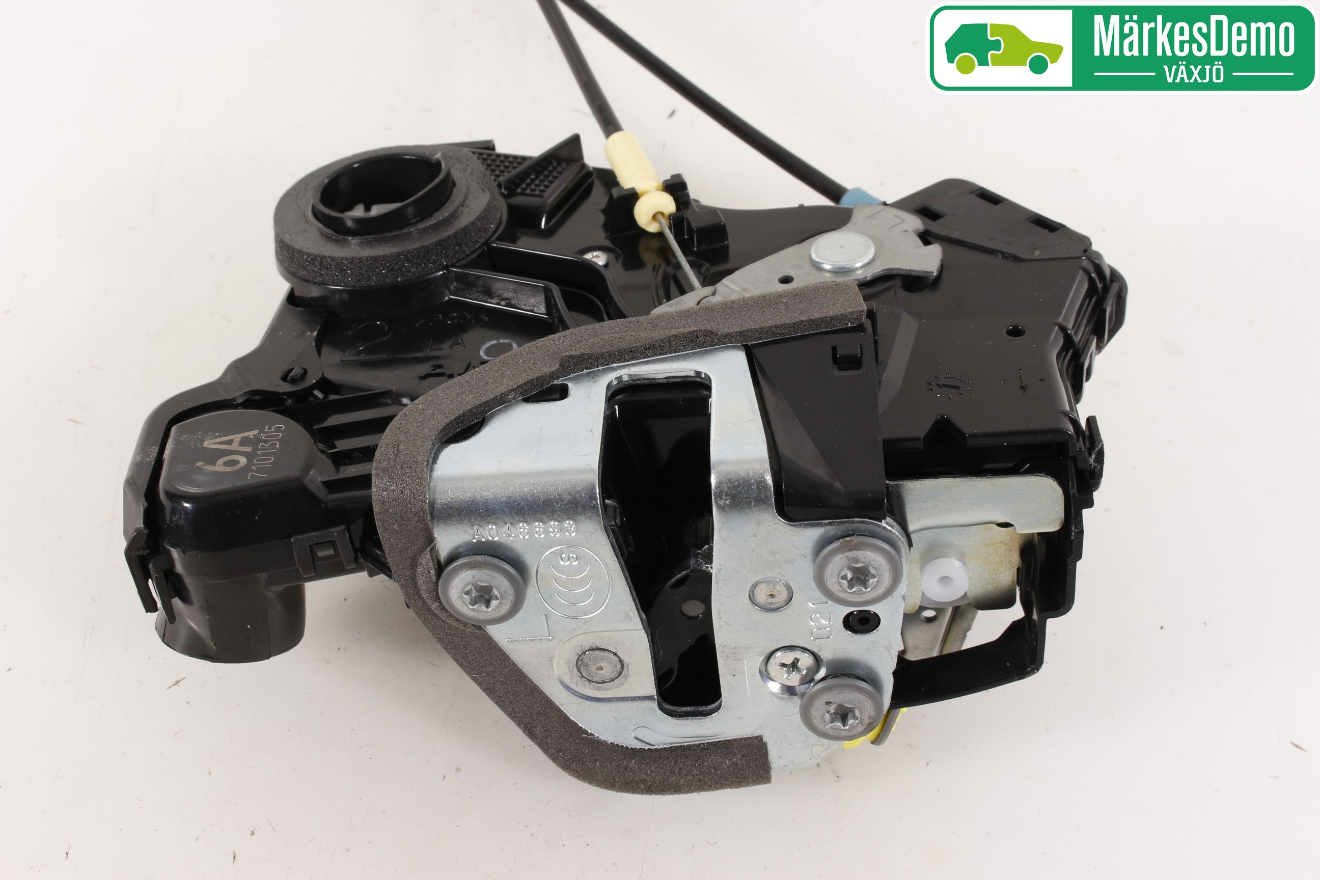 Toyota RAV4 13-18 Låskista-Dörrlås