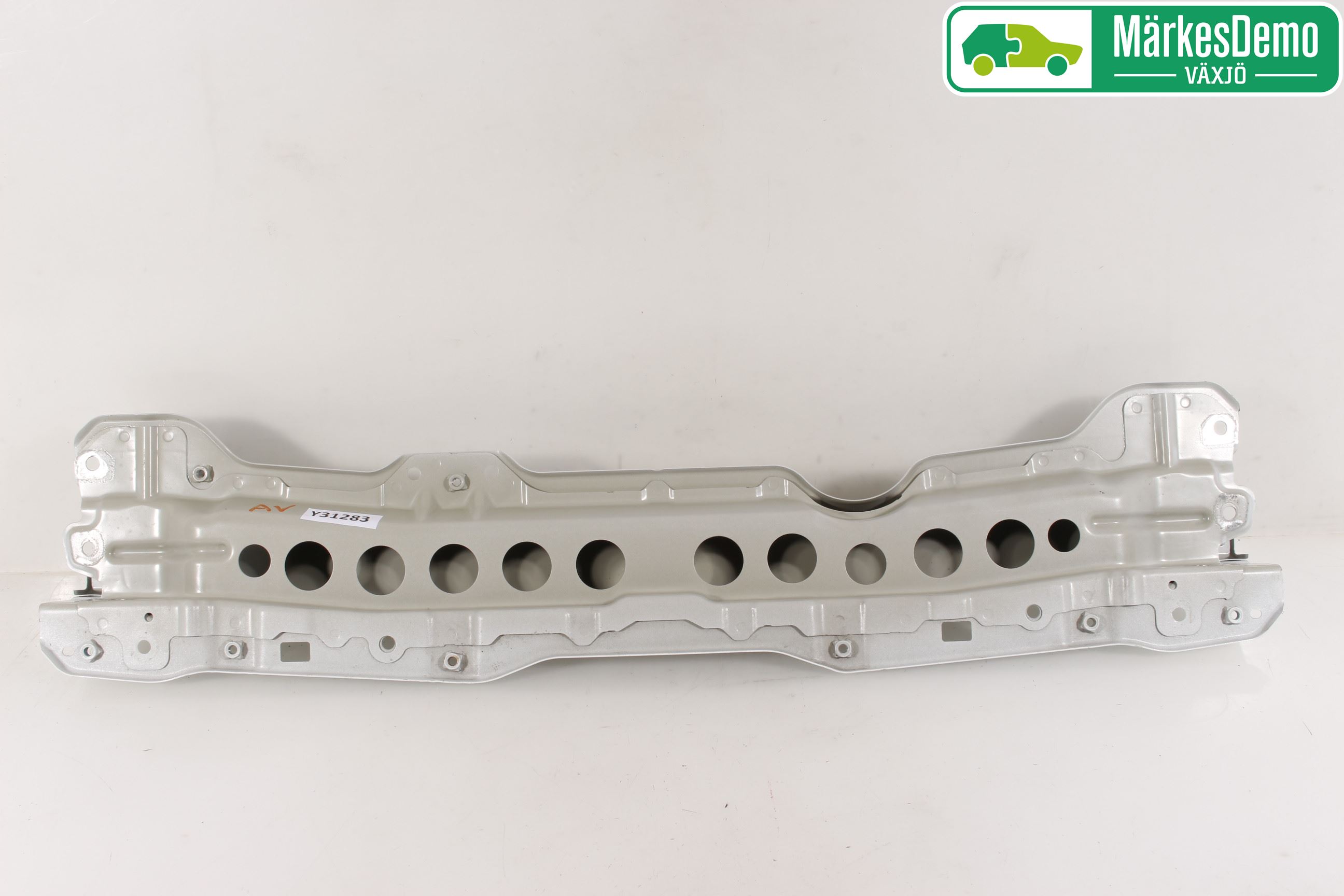 Suzuki VITARA 15- Frontplåt Övre