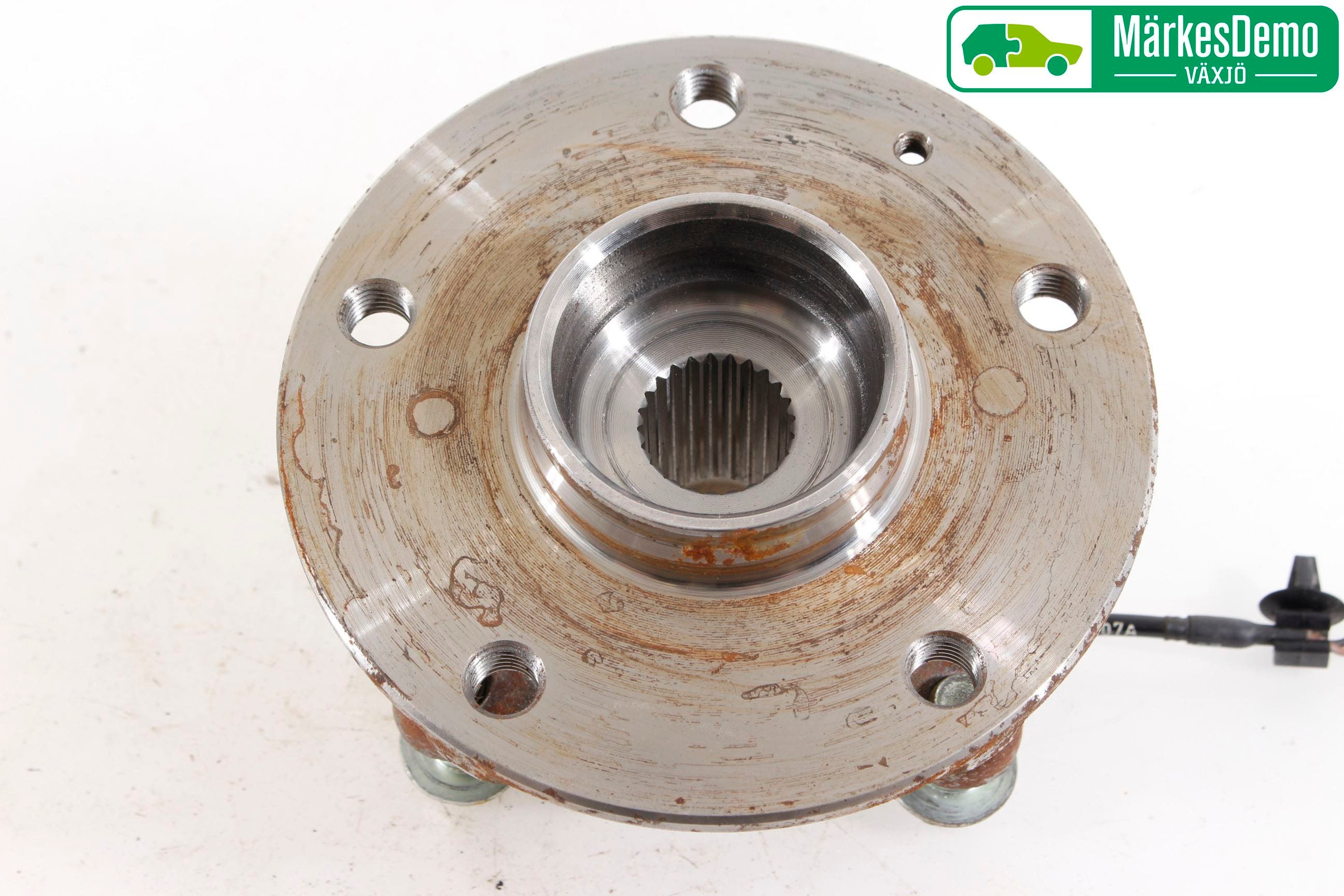 Suzuki VITARA 15- Nav Bak