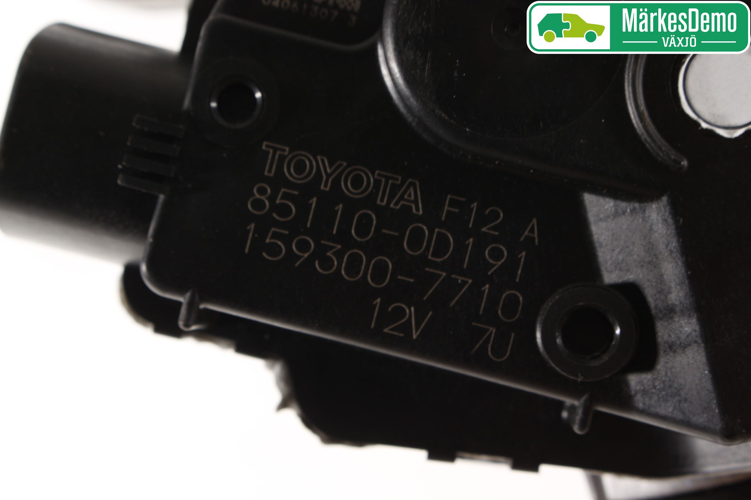 Toyota YARIS XP130 15-20 Torkarmotor Vindruta