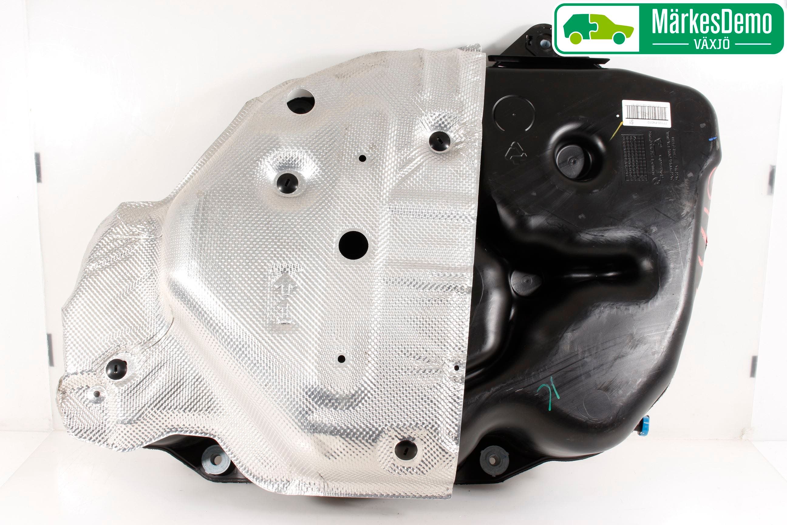 Toyota C-HR 16-23 Bränsletank Insprutning