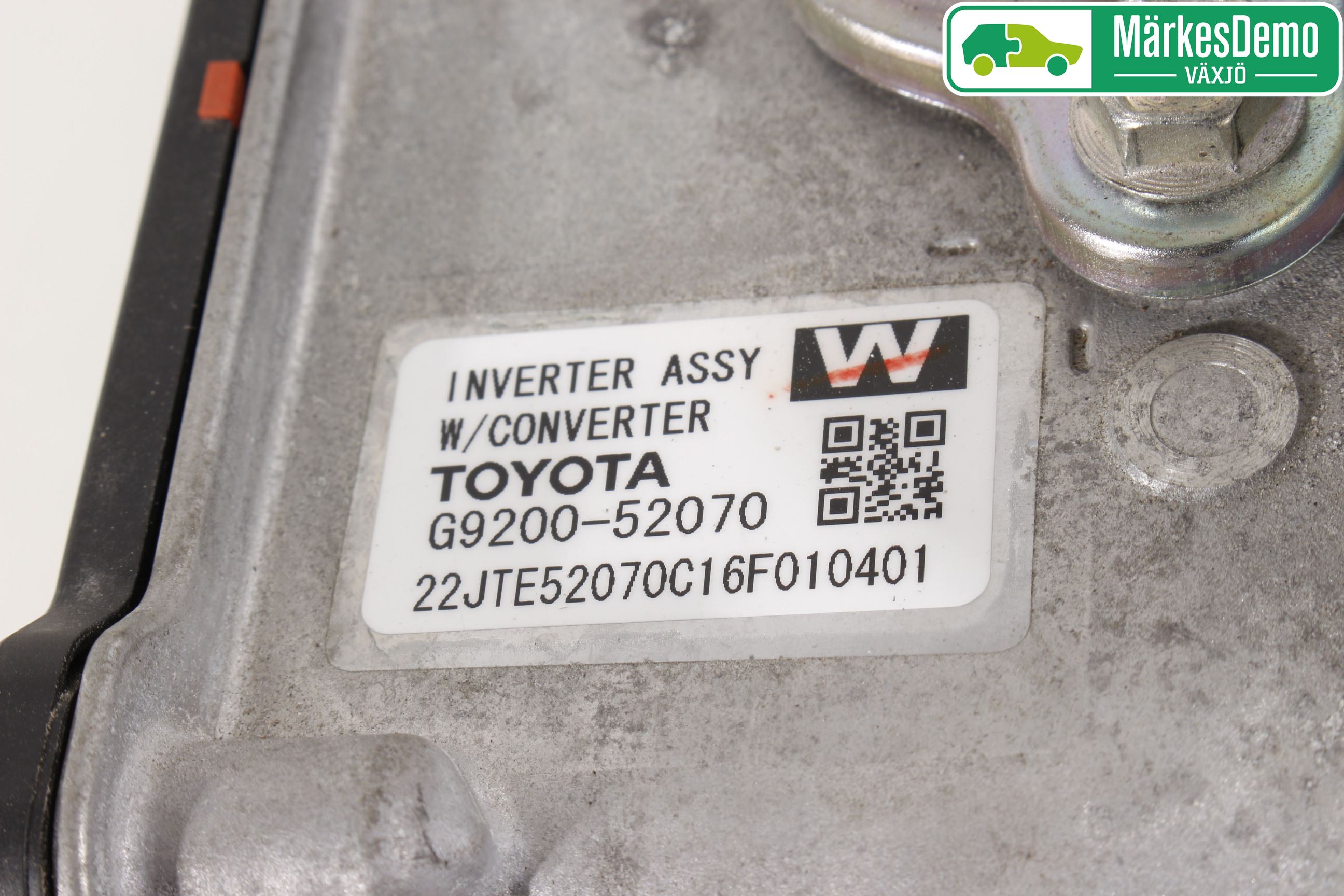 Toyota YARIS XP130 15-20 Hybridconverter