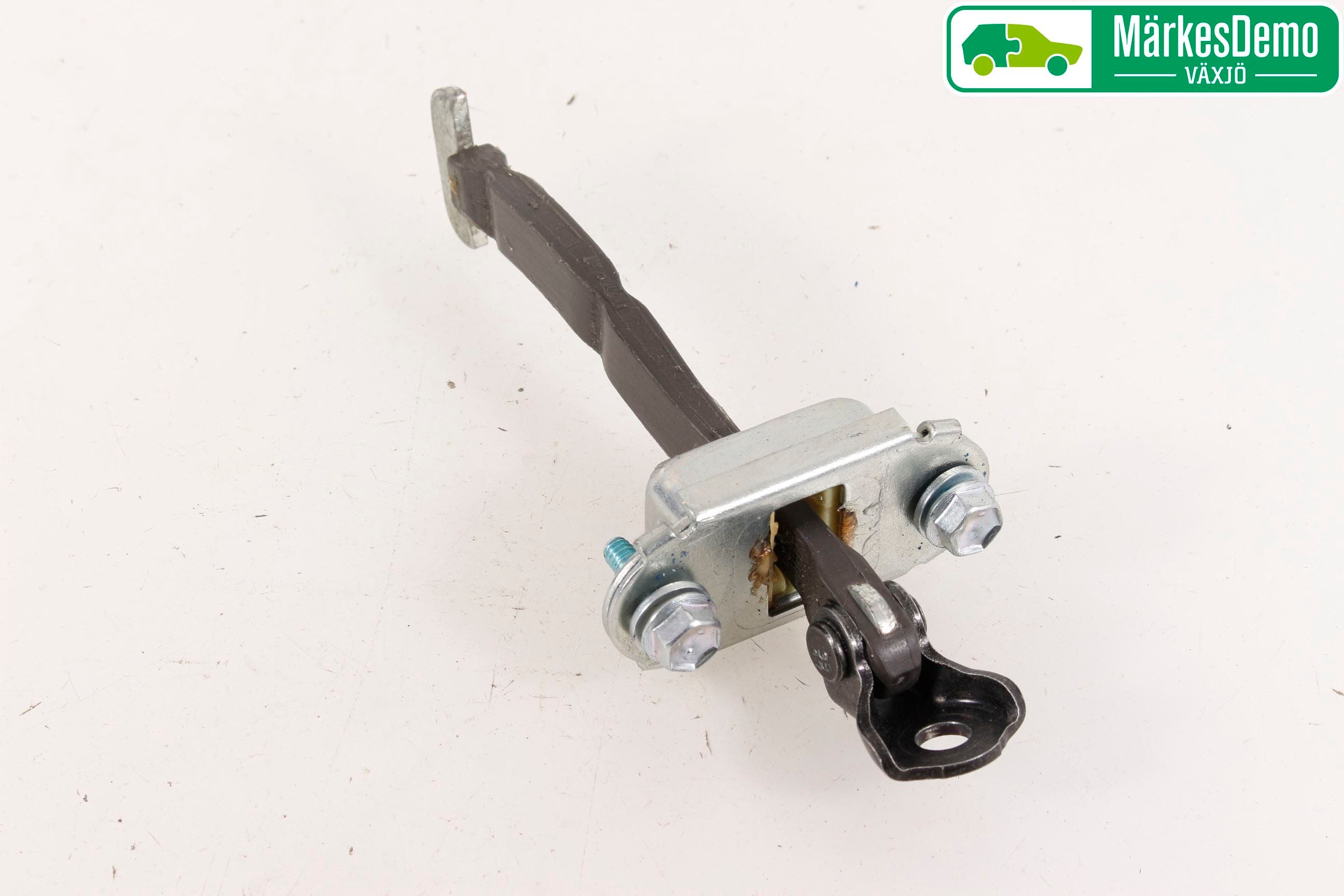 Toyota YARIS XP130 15-20 Dörrstopp