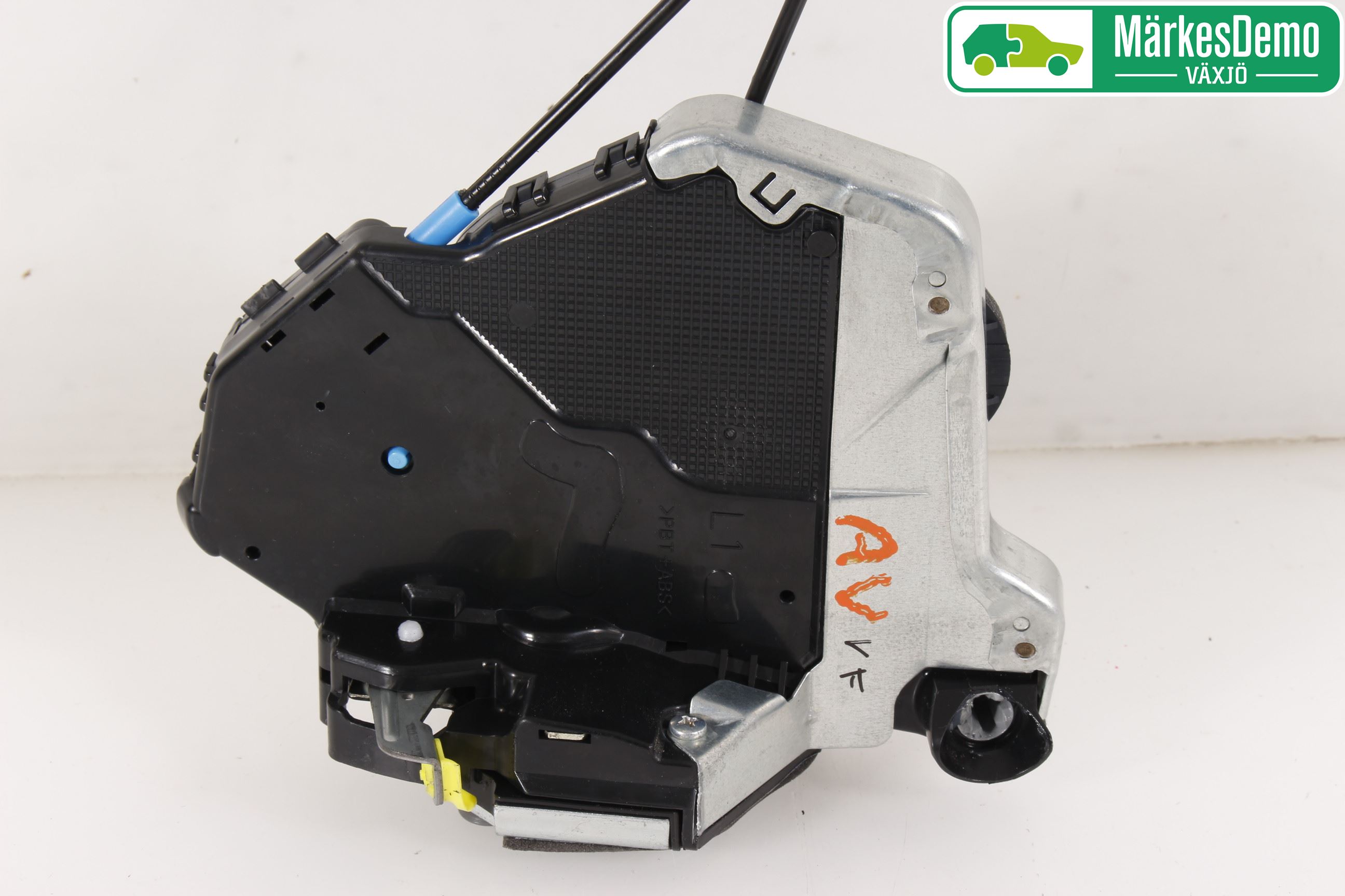 Lexus NX 300h 15-21 Låskista-Dörrlås