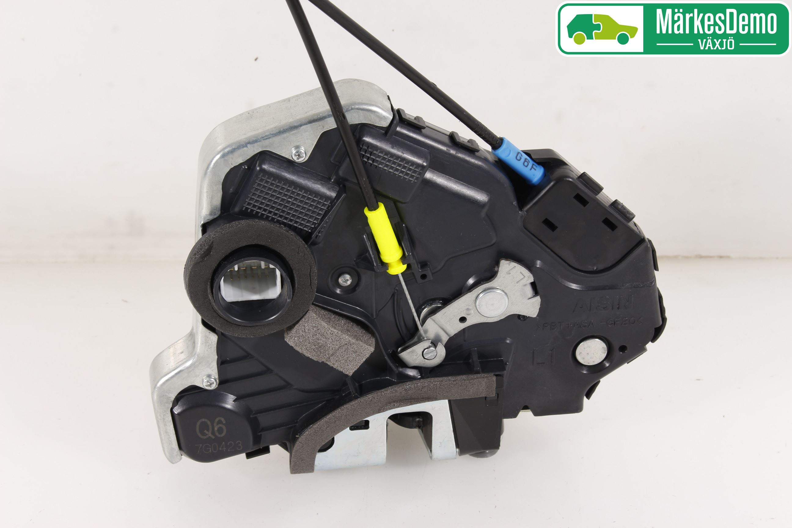 Lexus NX 300h 15-21 Låskista-Dörrlås