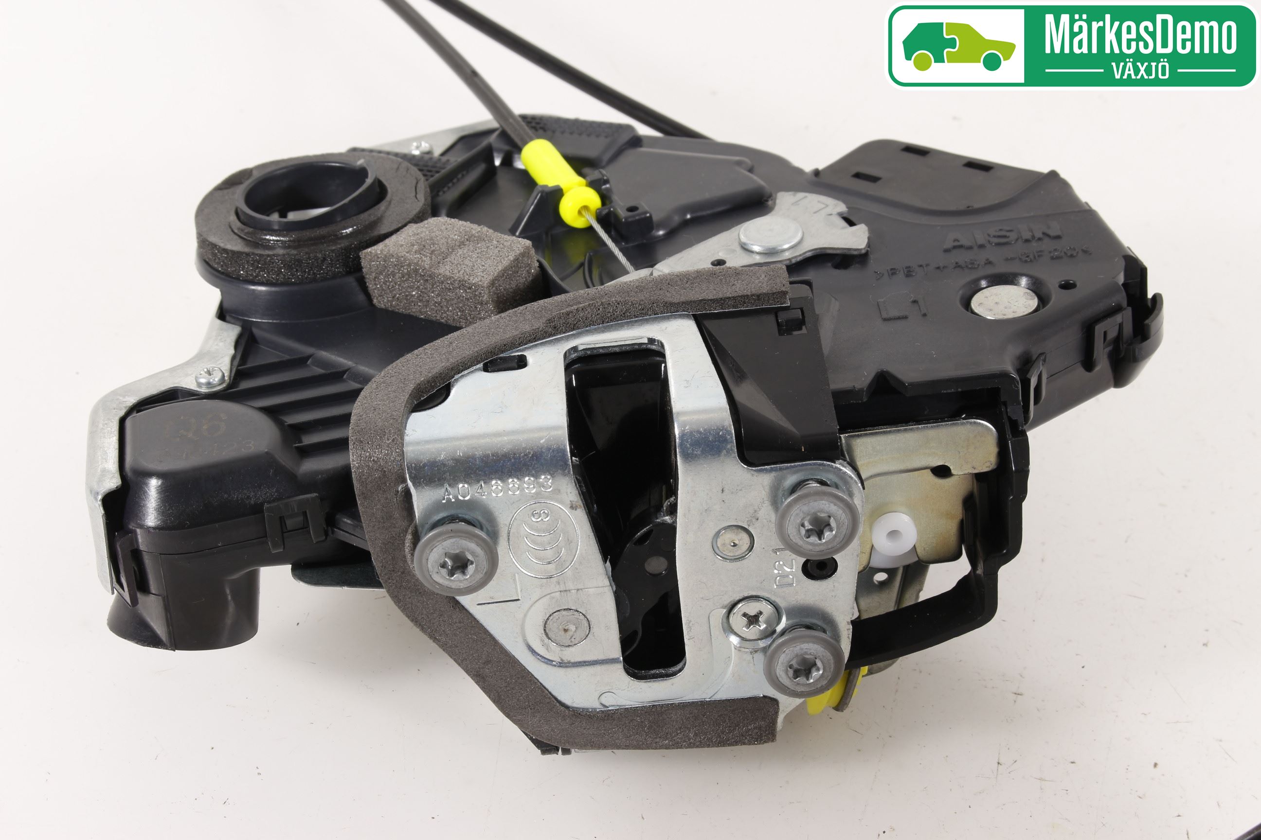 Lexus NX 300h 15-21 Låskista-Dörrlås