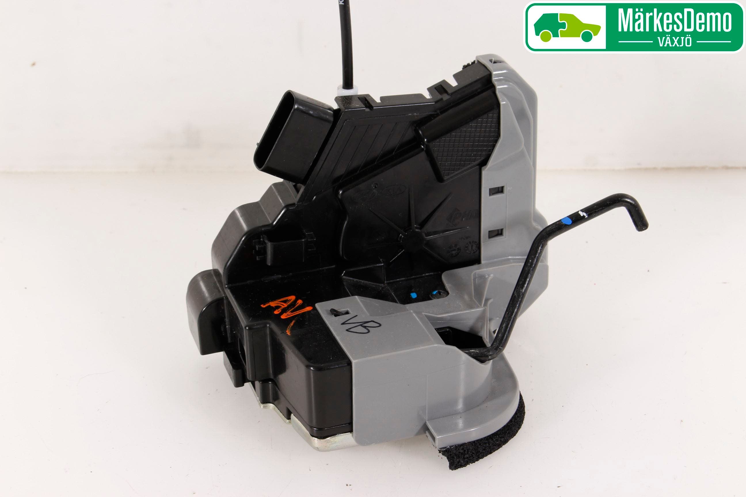 Hyundai i20 GB 15-20 Låskista-Dörrlås