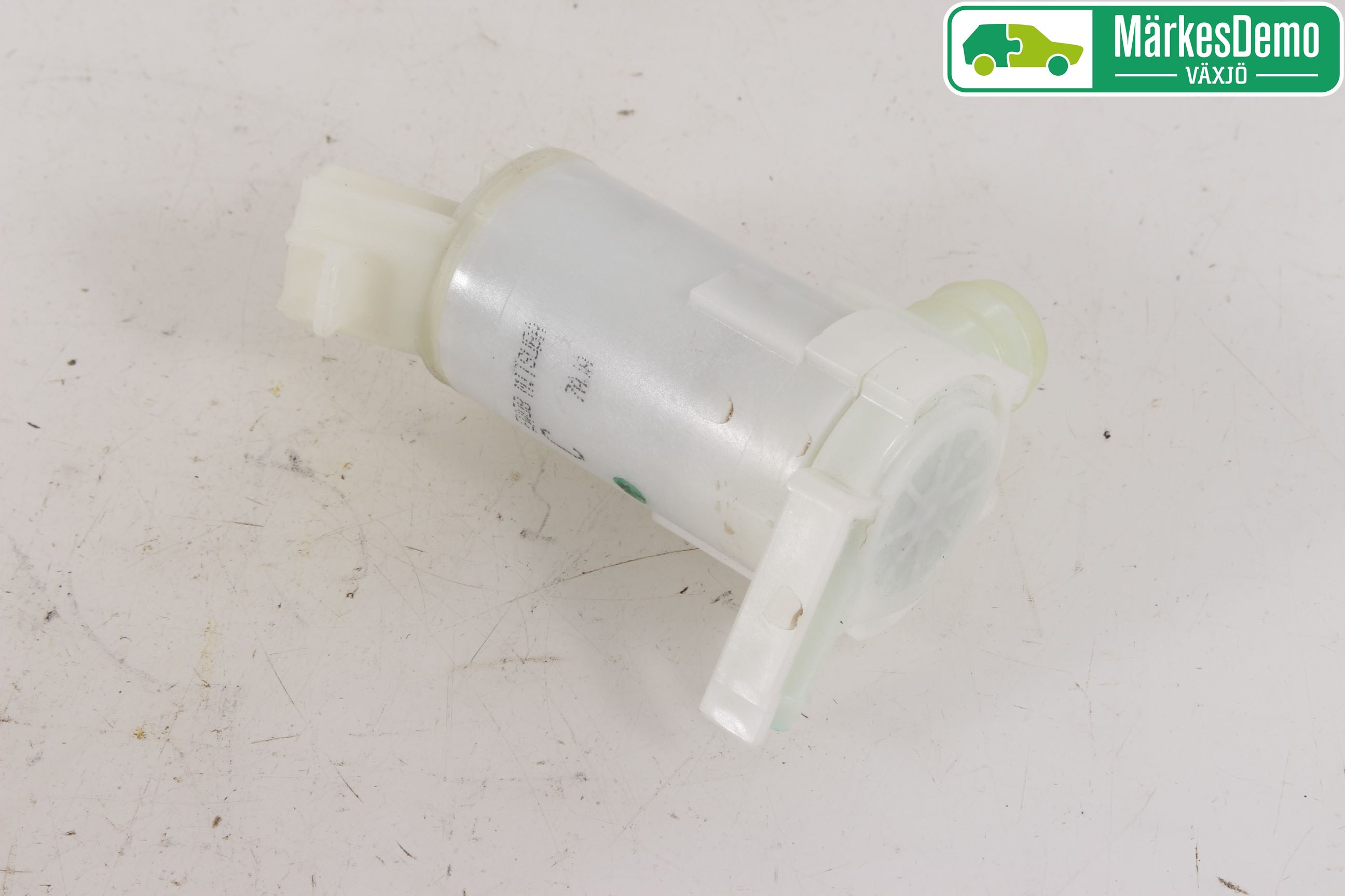 Suzuki VITARA 15- Spolarpump Vindruta