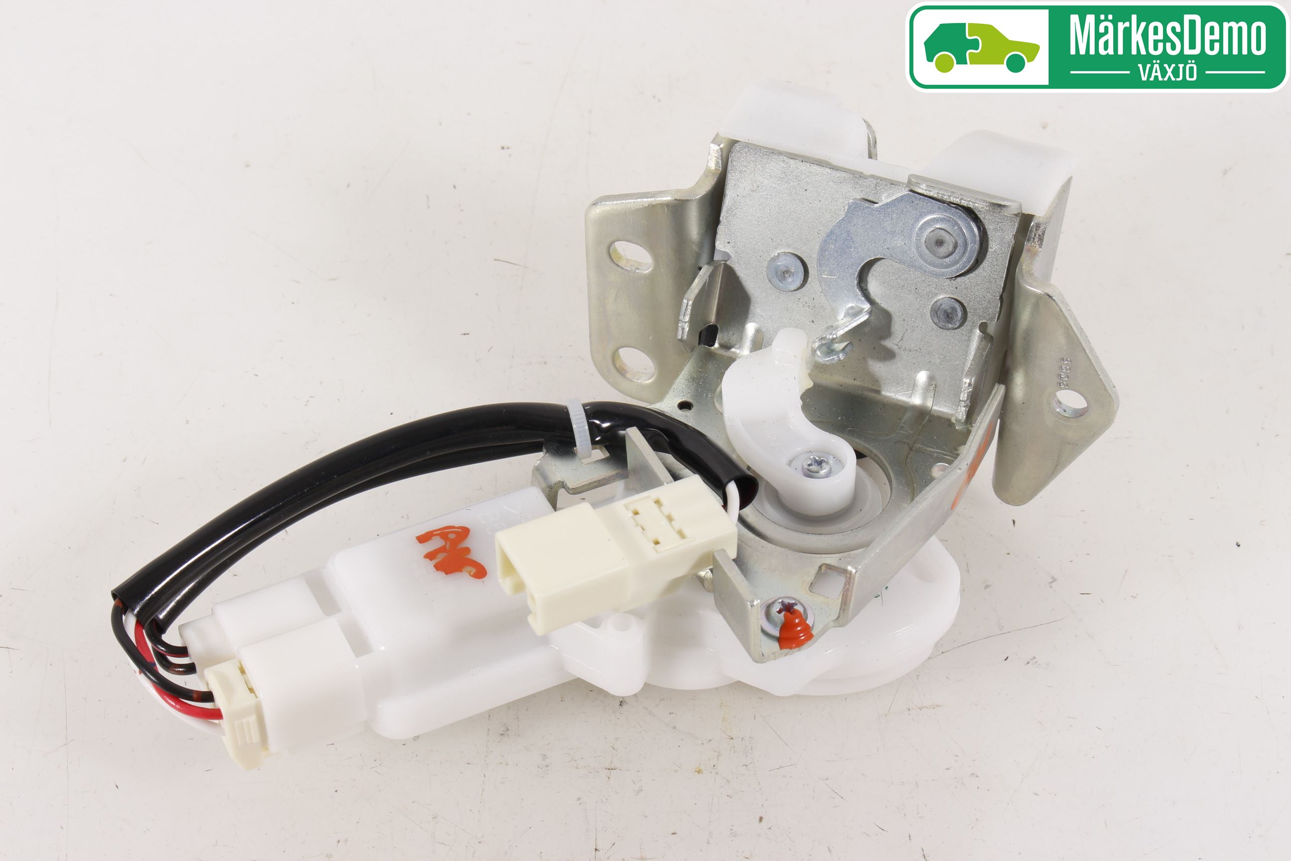 Suzuki VITARA 15- Låskista Baklucka