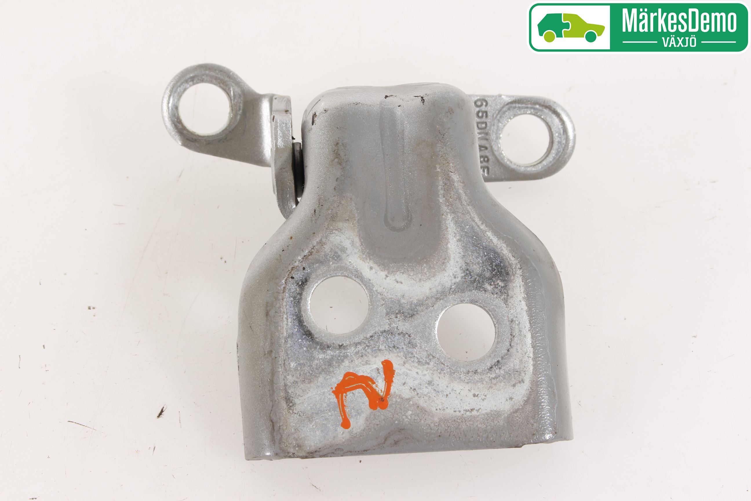 Ford FIESTA     06-08 Dörrgångjärn