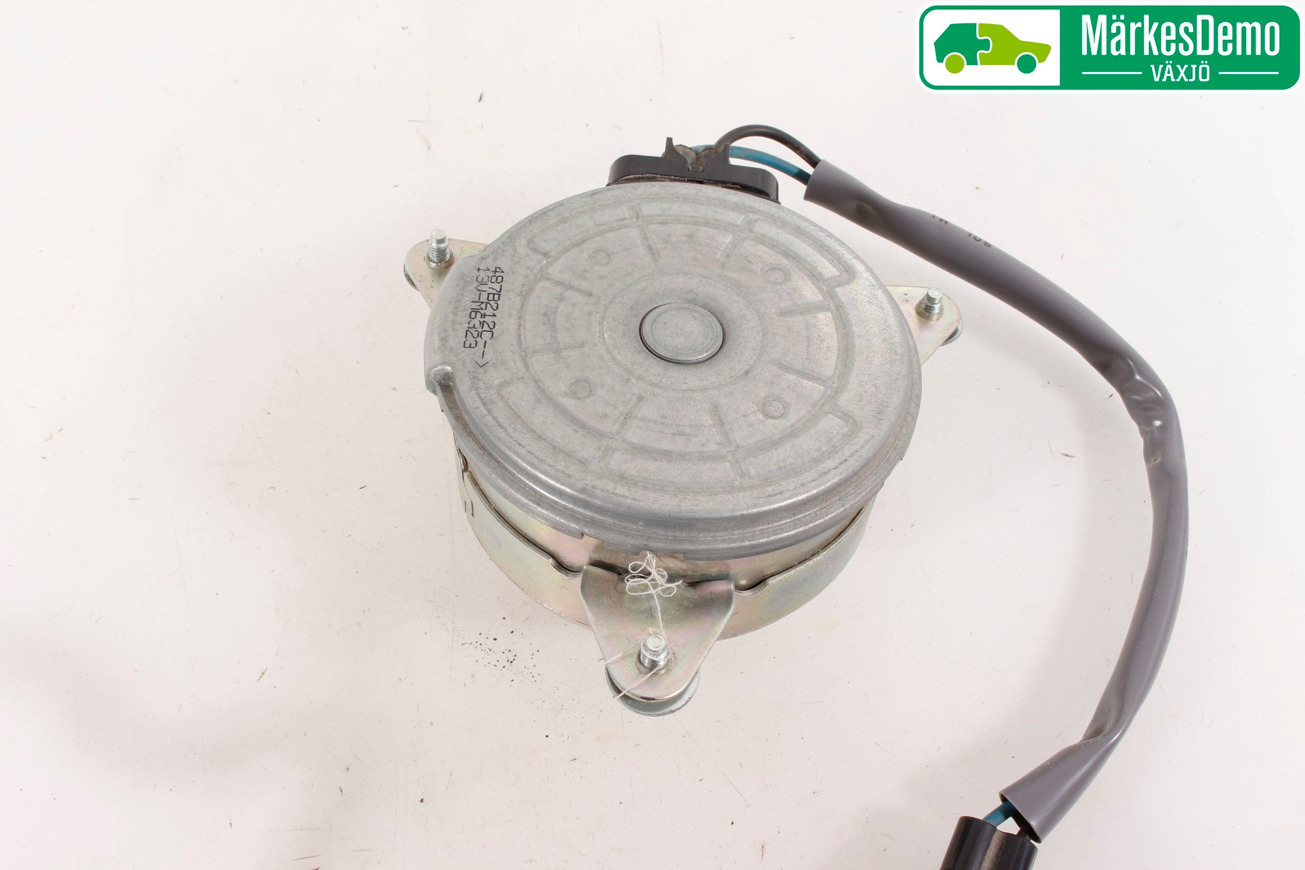 Mitsubishi OUTLANDER 13-21 Kylfläkt El