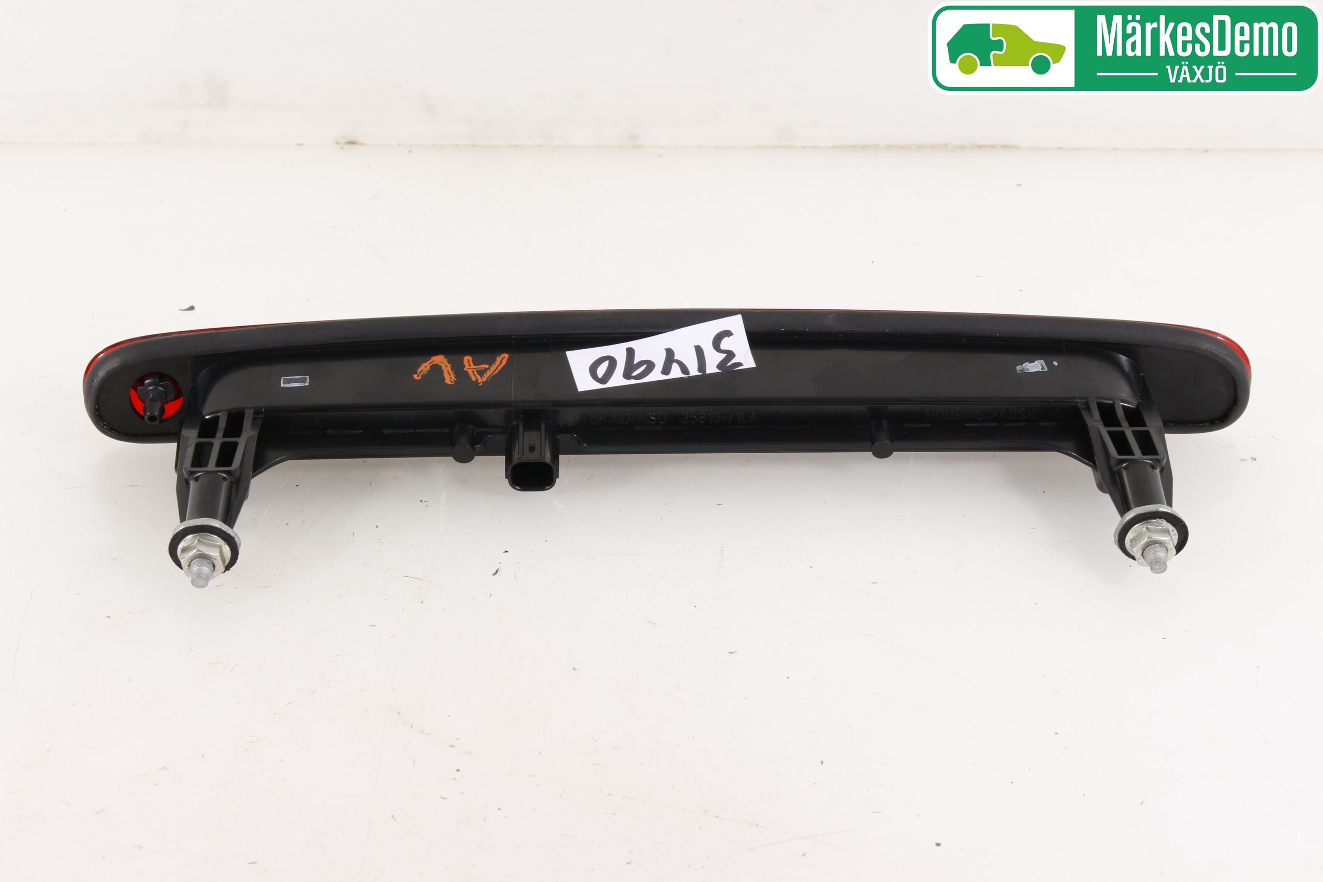 Suzuki VITARA 15- Bromsljus Bakruta