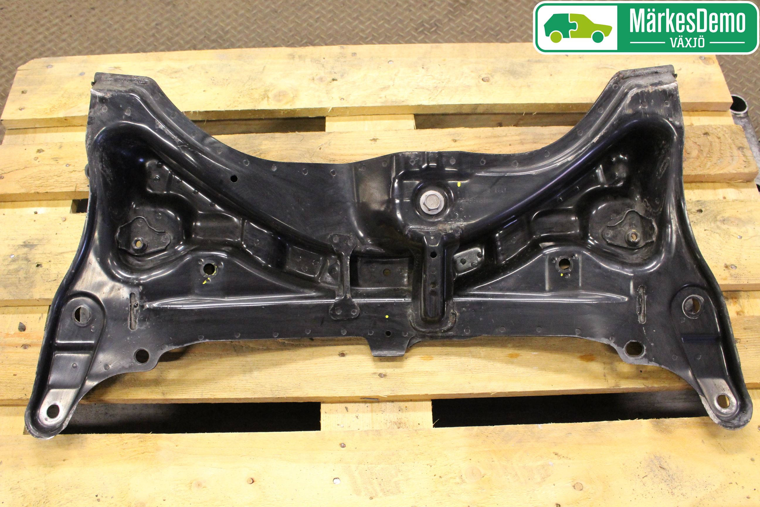 Toyota AYGO 15-21 Framvagnsbalk