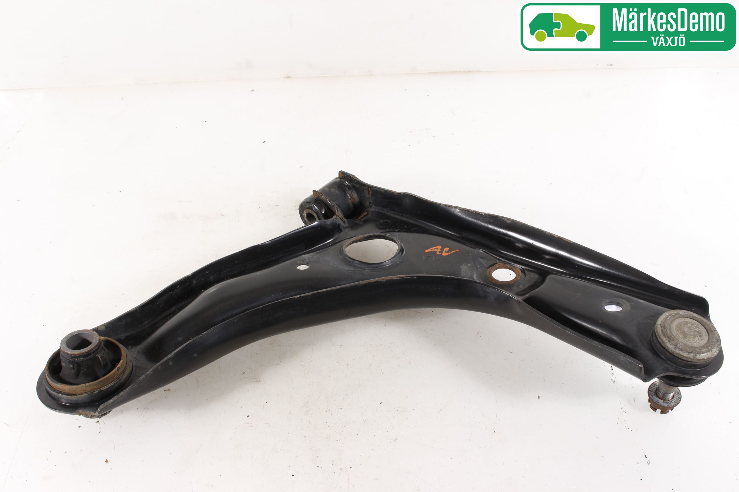 Toyota AYGO 15-21 Bärarm Fram Undre Hö