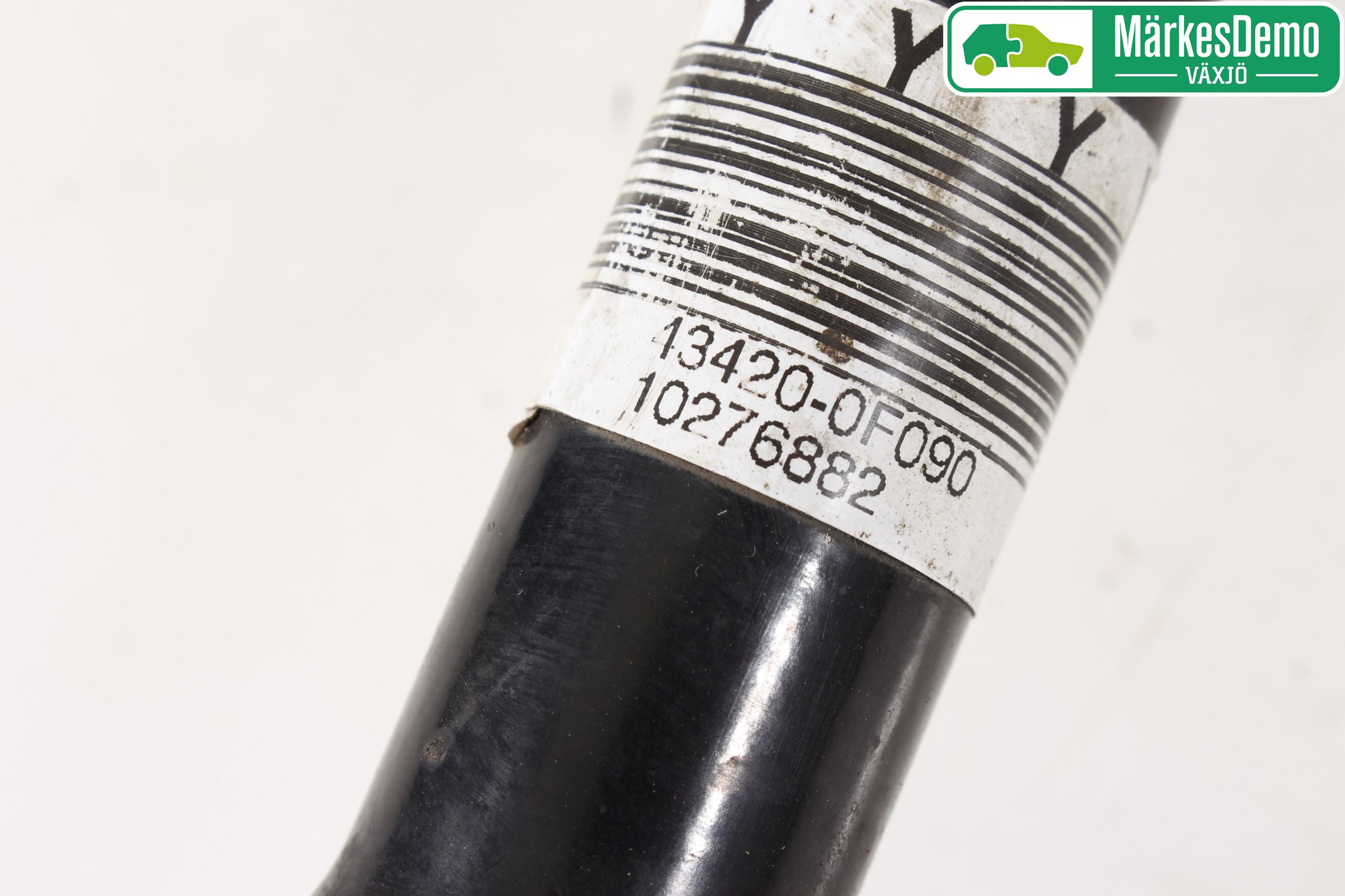 Toyota VERSO 09-18 Drivaxel Fram Vänster