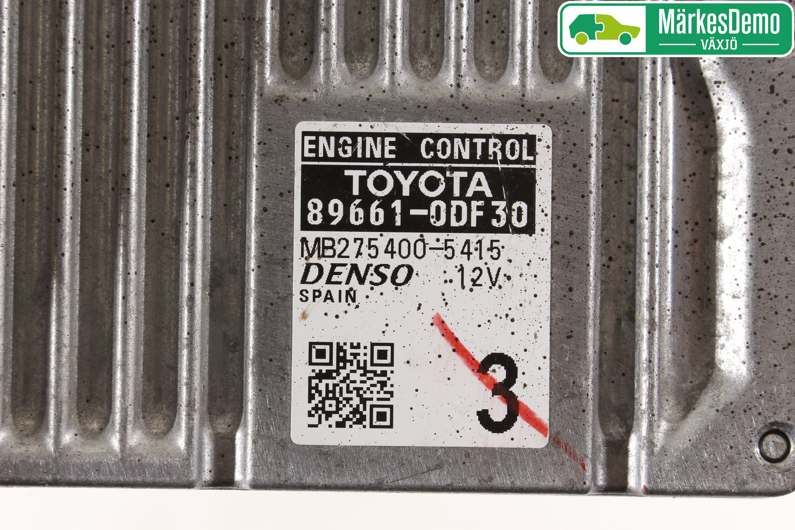 Toyota YARIS XP130 12-14 Styrenhet Insprut Bensin