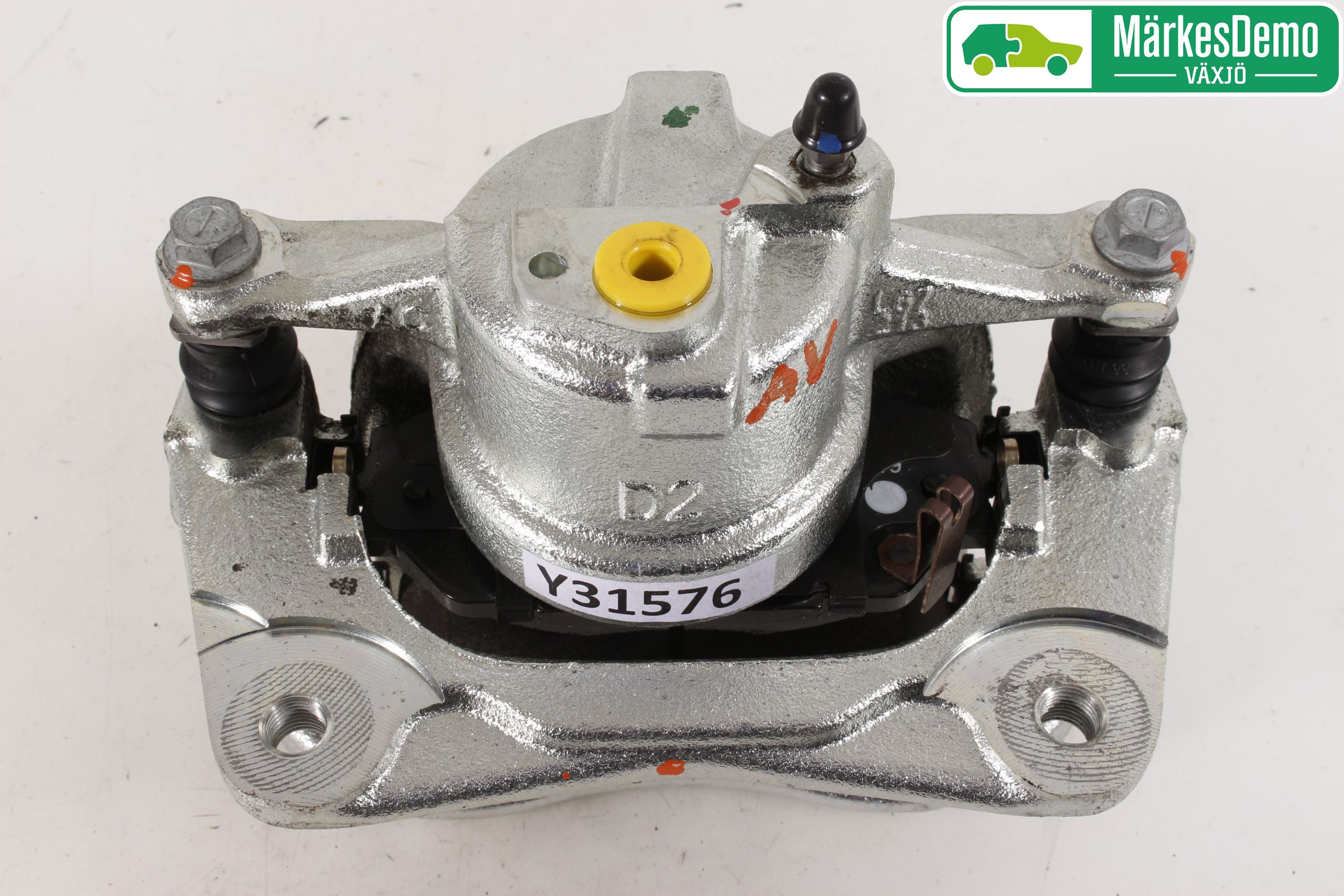 Toyota C-HR 16-23 Bromsok Fram Höger