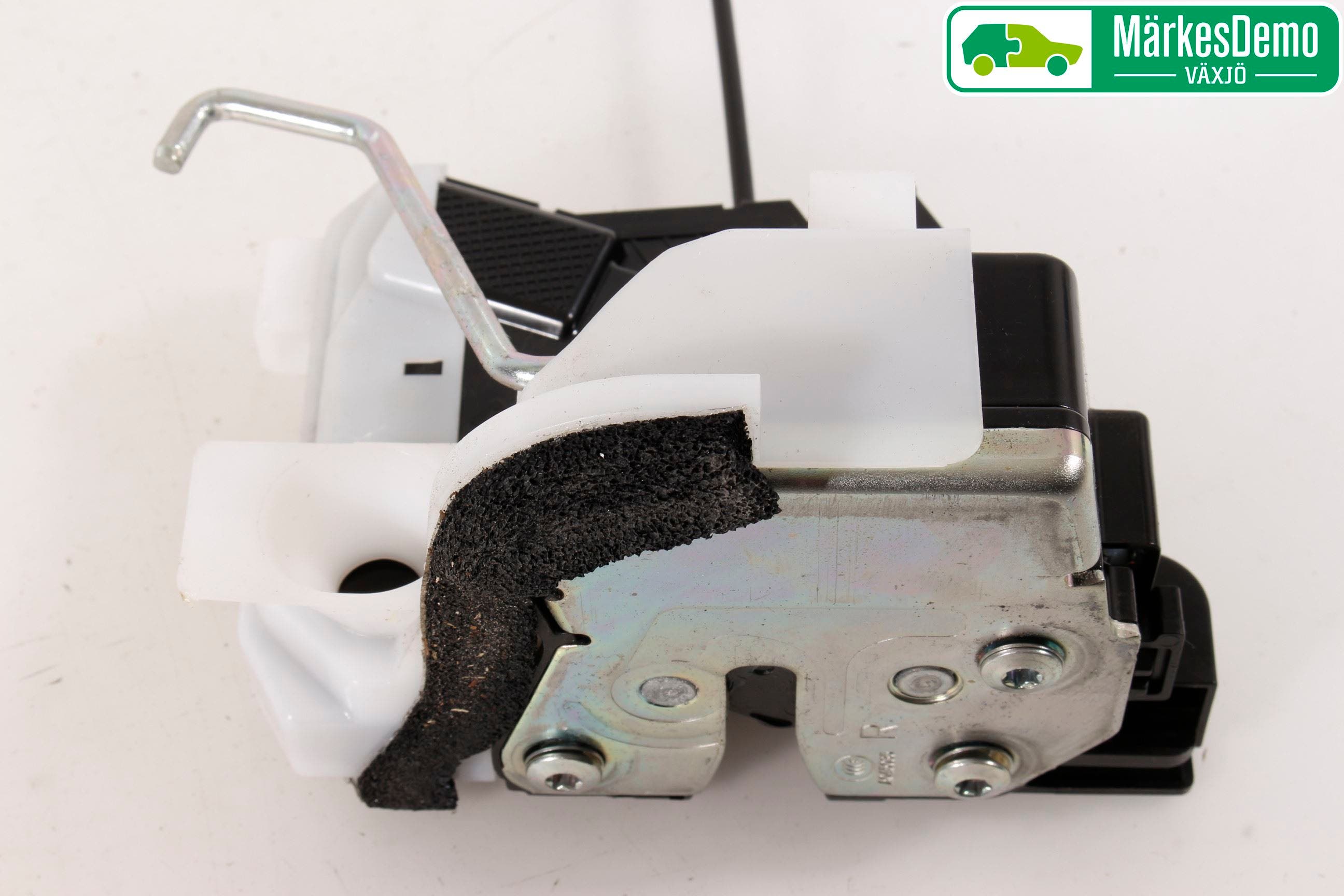 Hyundai i20 GB 15-20 Låskista-Dörrlås