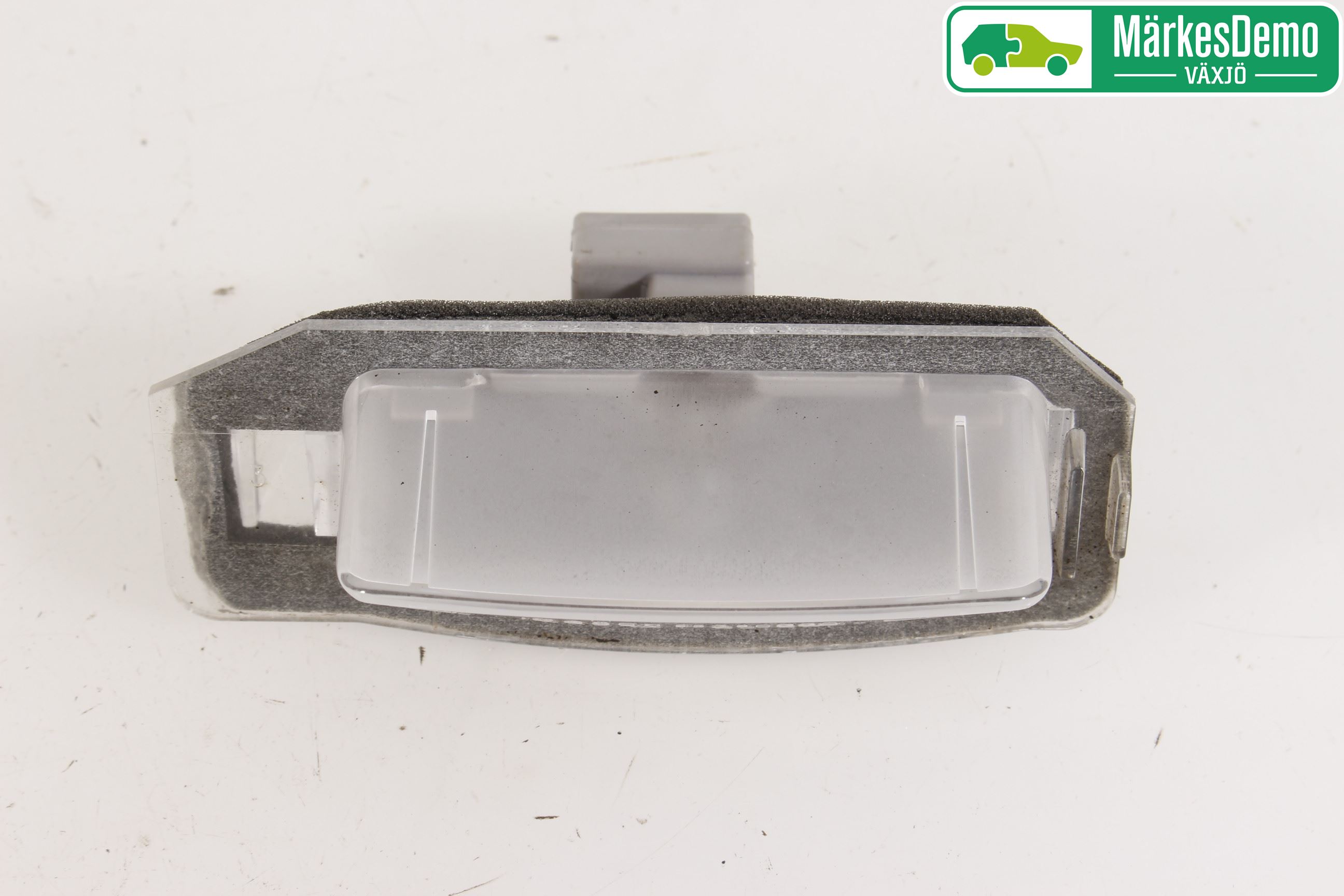 Mitsubishi OUTLANDER 13-21 Skylt Belysning