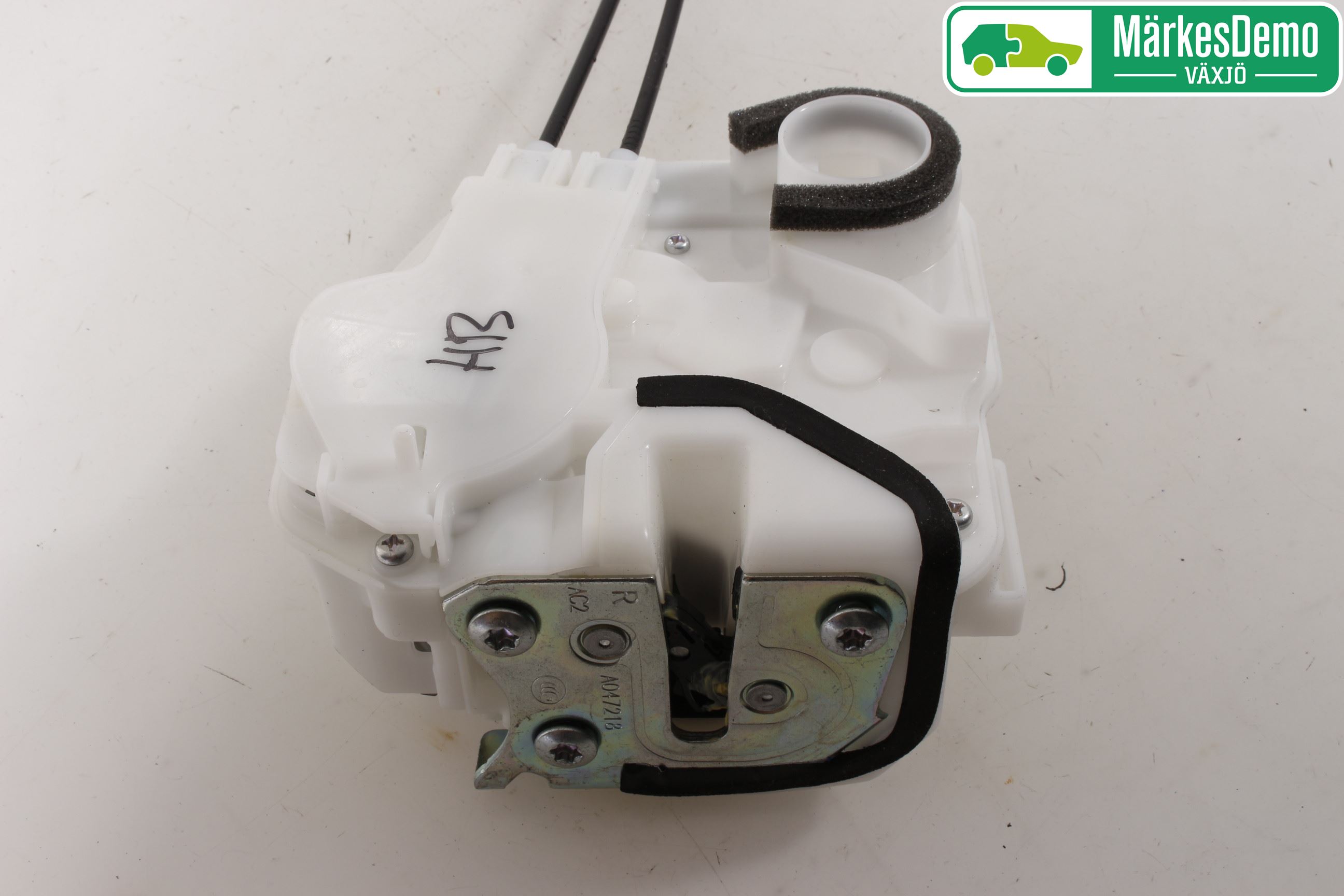 Mitsubishi OUTLANDER 13-21 Låskista-Dörrlås