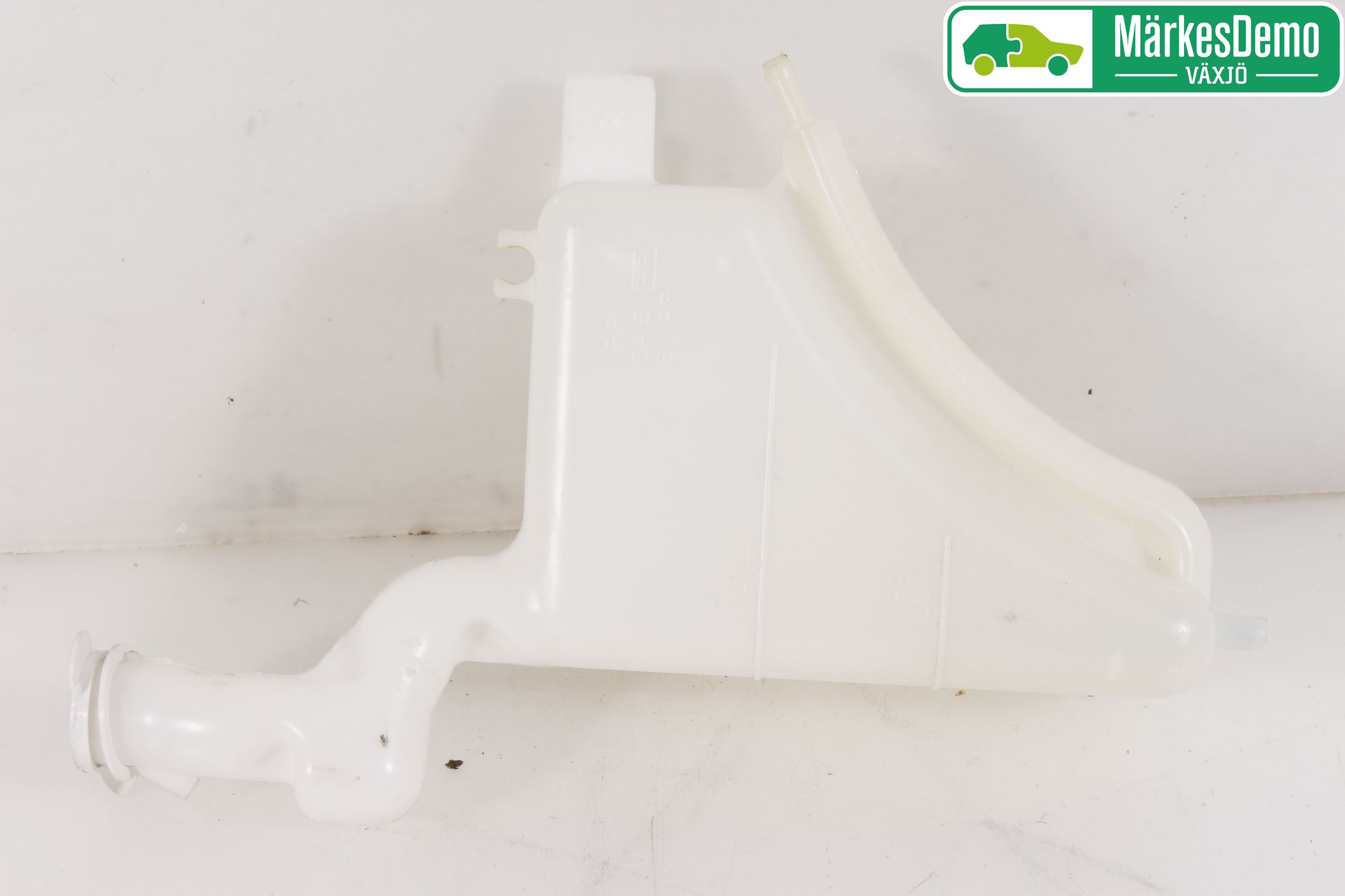 Mitsubishi OUTLANDER 13-21 Expansionstank