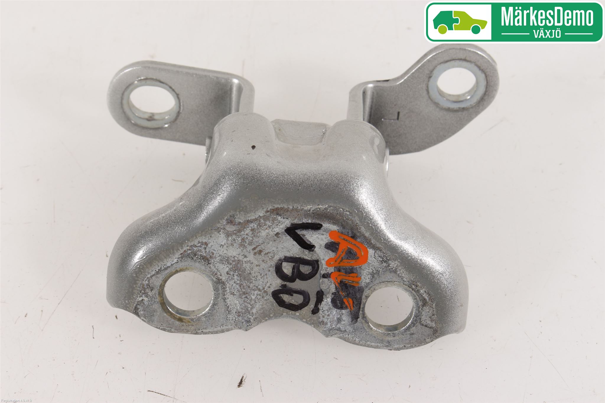 Toyota AVENSIS 03-06 Dörrgångjärn