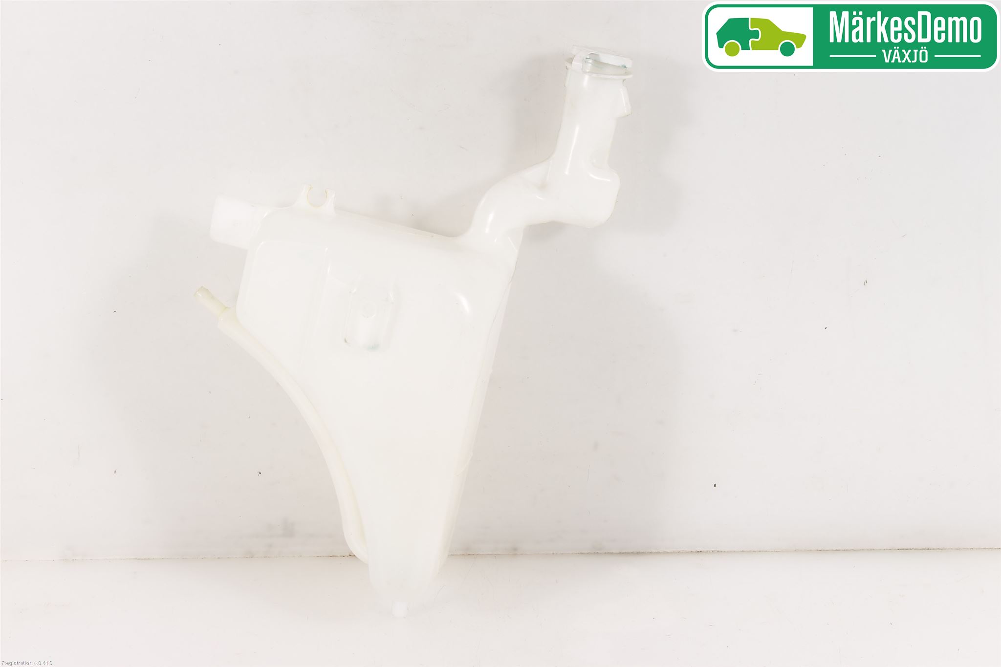Mitsubishi OUTLANDER 13-21 Expansionstank