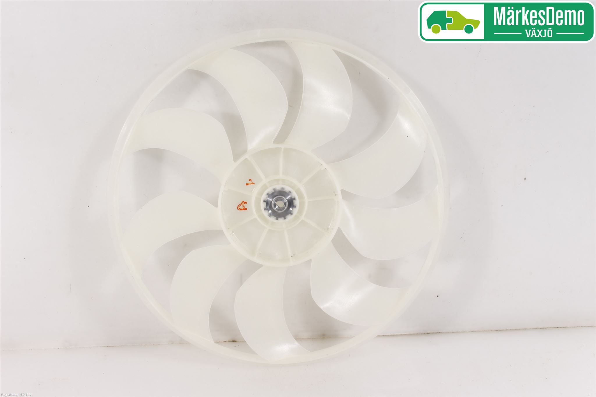 Mitsubishi OUTLANDER 13-21 Kylfläkt-Vinge