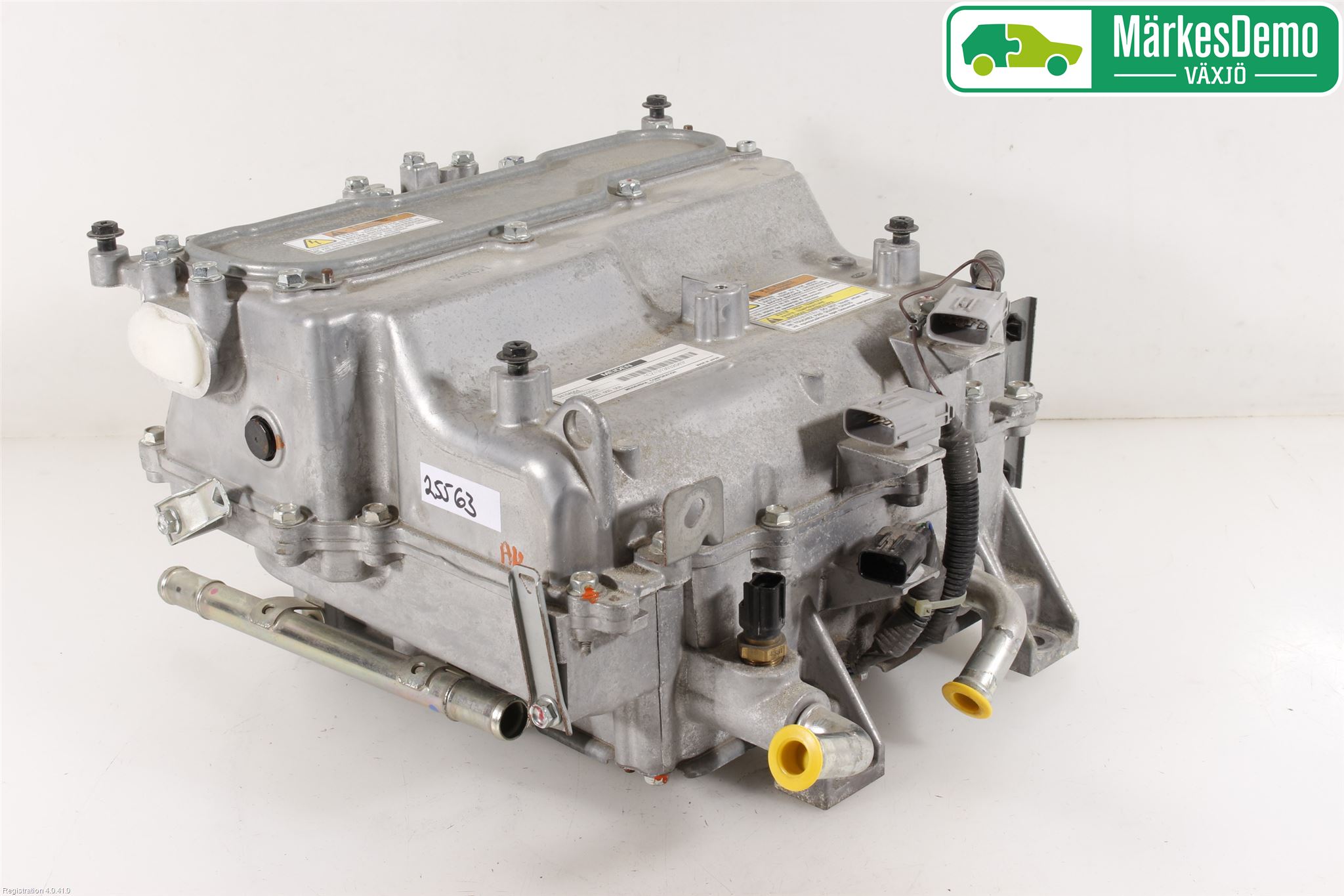 Mitsubishi OUTLANDER 13-21 Hybridconverter