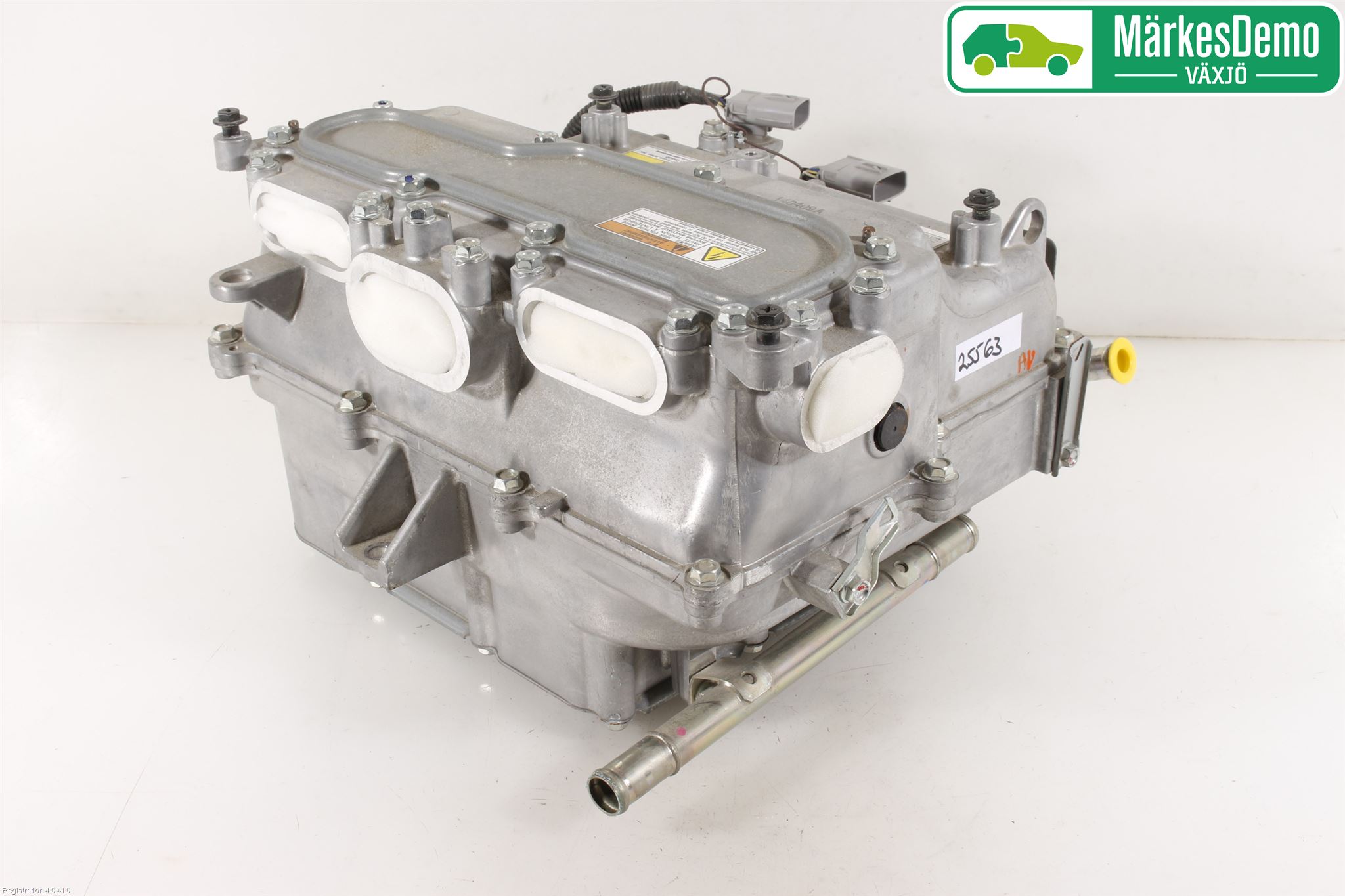 Mitsubishi OUTLANDER 13-21 Hybridconverter