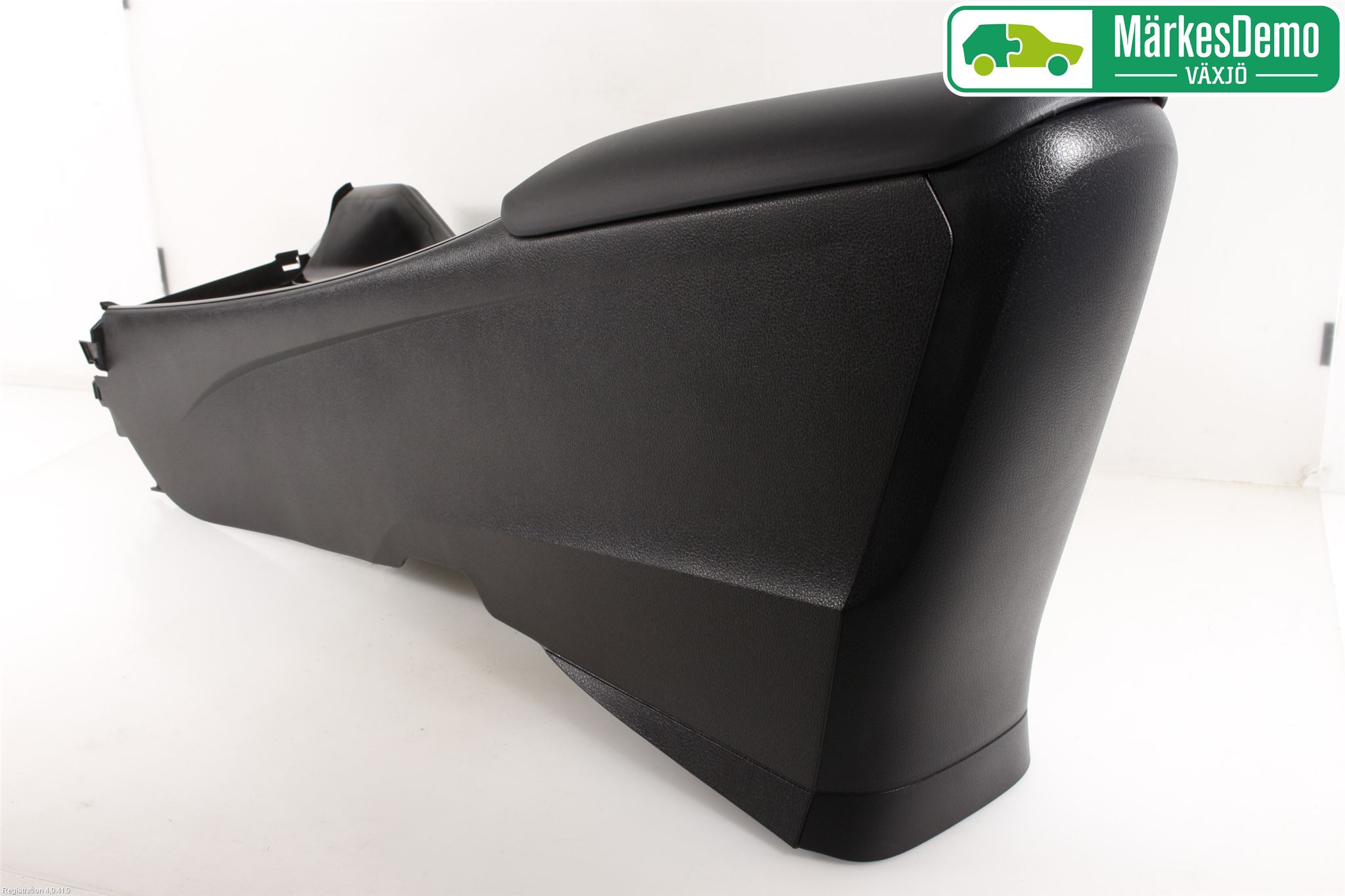 Toyota C-HR 16-23 Instrumentkonsoll Golv