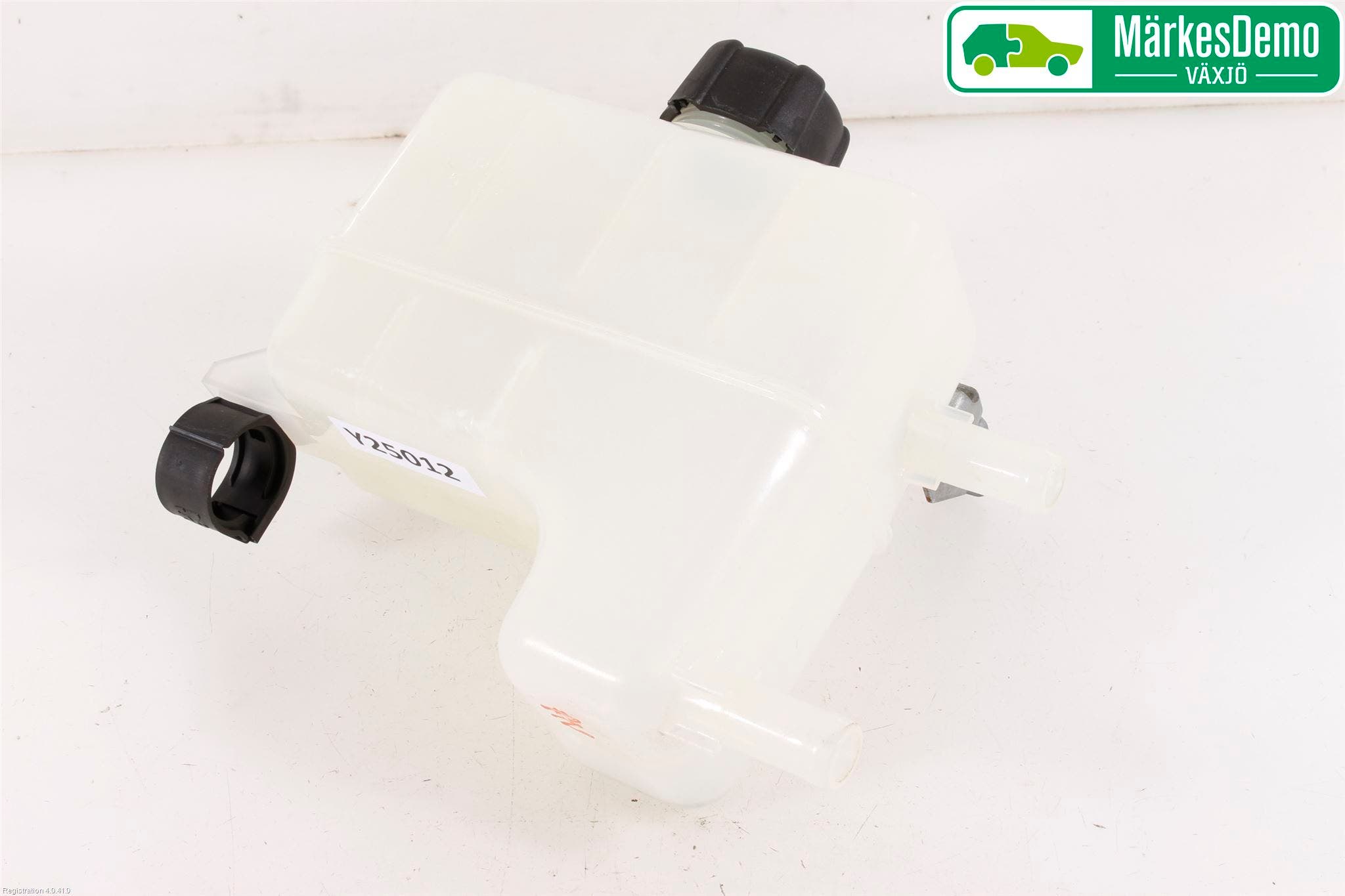 Mitsubishi OUTLANDER 13-21 Expansionstank