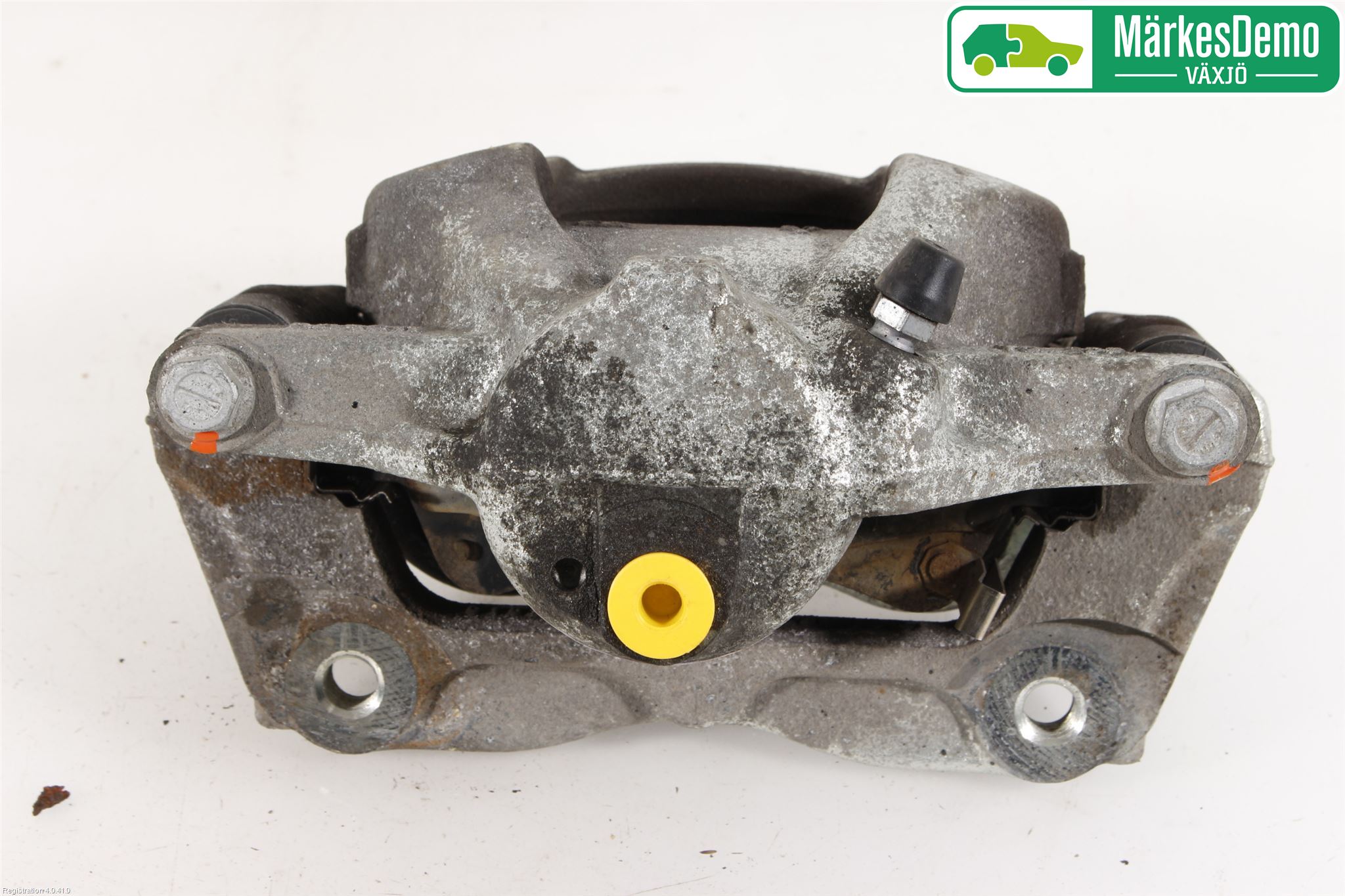 Toyota AVENSIS 16-18 Bromsok Fram Höger
