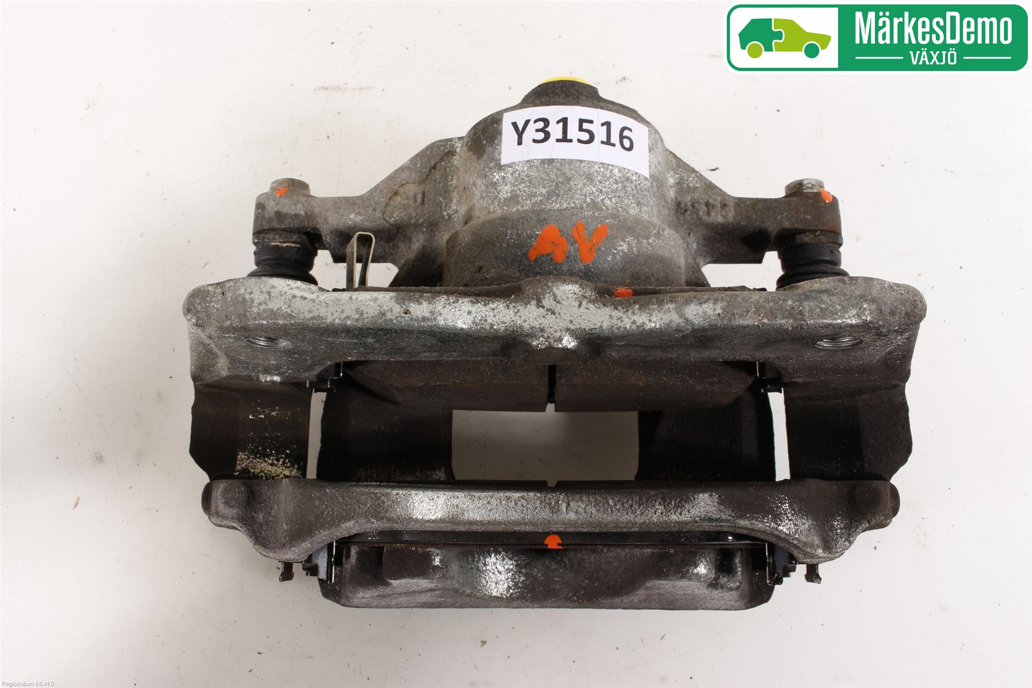 Toyota AVENSIS 16-18 Bromsok Fram Vänster